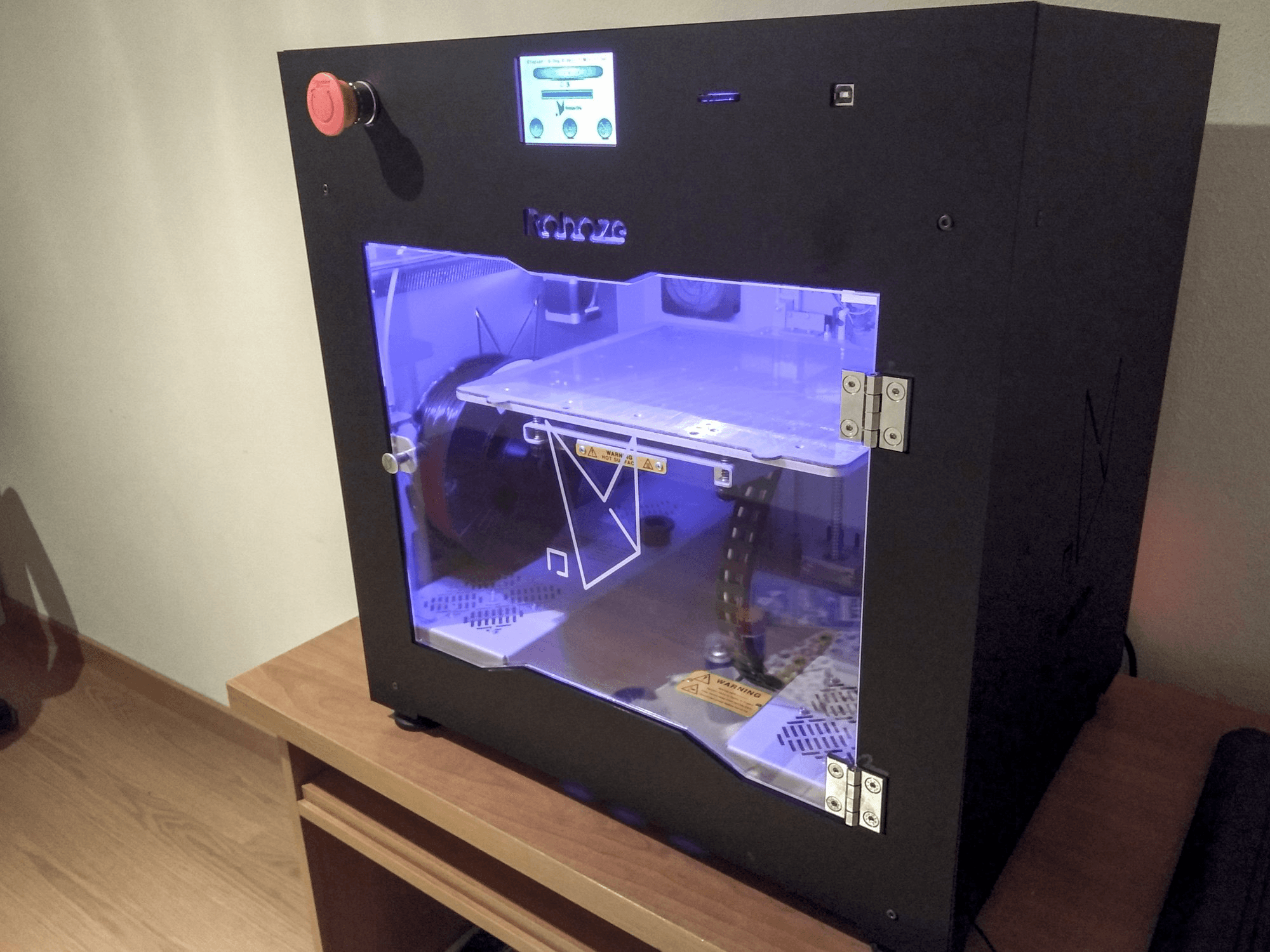 Prikaz stroja Roboze One zdesna