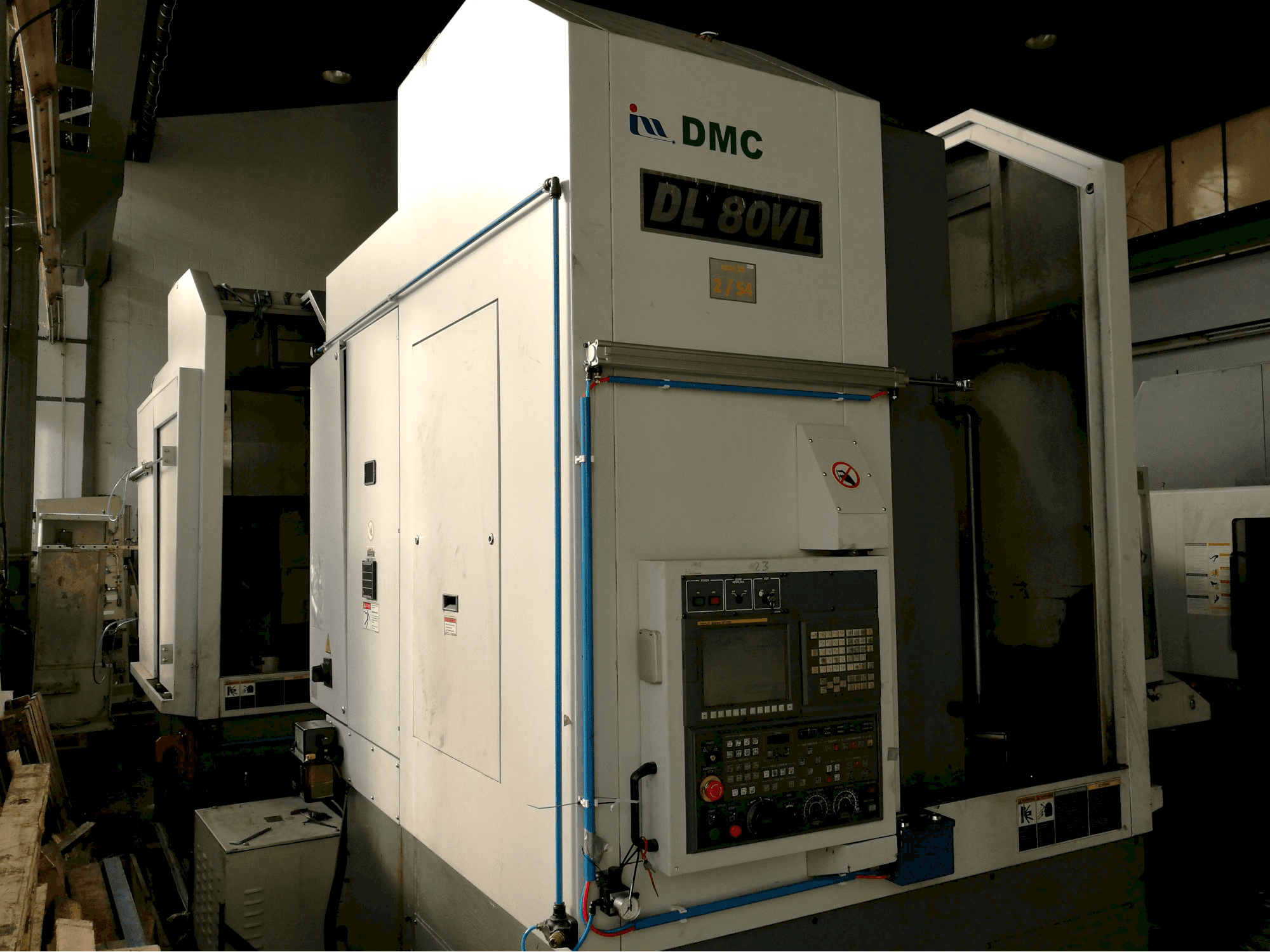 Prikaz stroja DMC DL 80VL slijeva