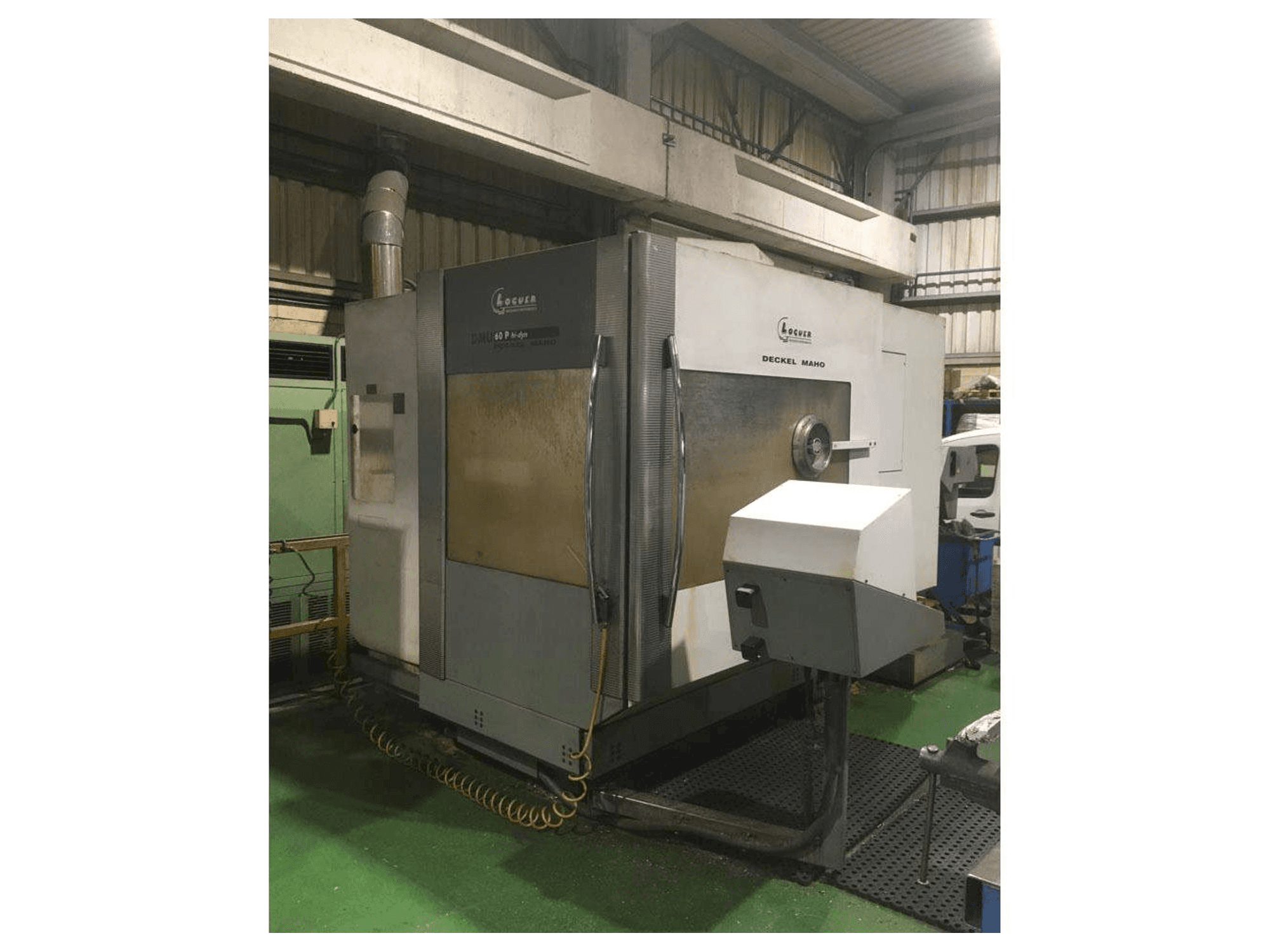 Prikaz stroja DECKEL MAHO DMU 60P hi-dyn sprijeda