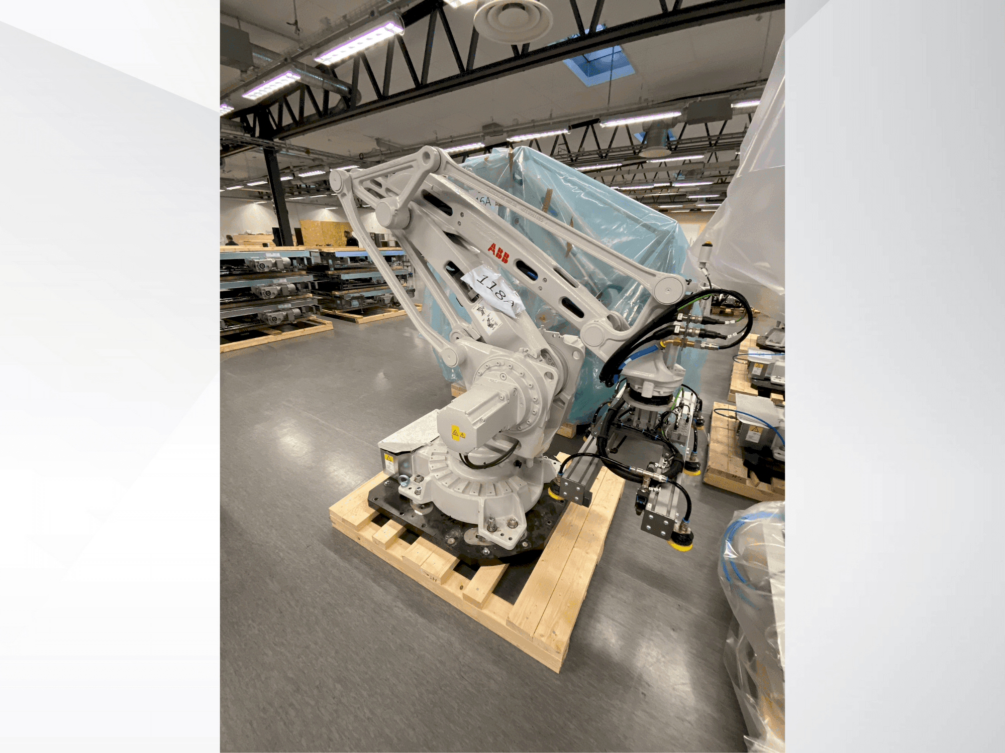 Prikaz stroja ABB IRB 460-110/2.4 sprijeda