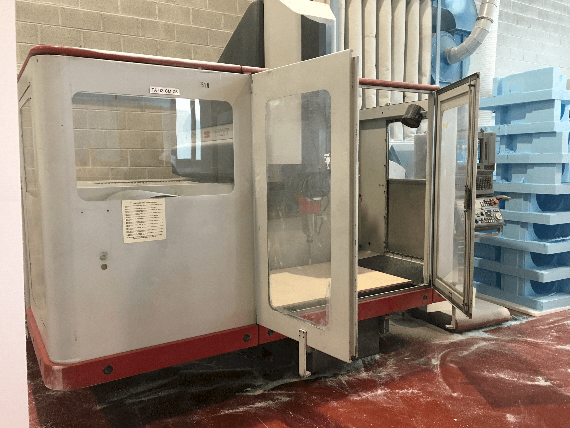 Prikaz stroja Fidia Digit 165 sprijeda