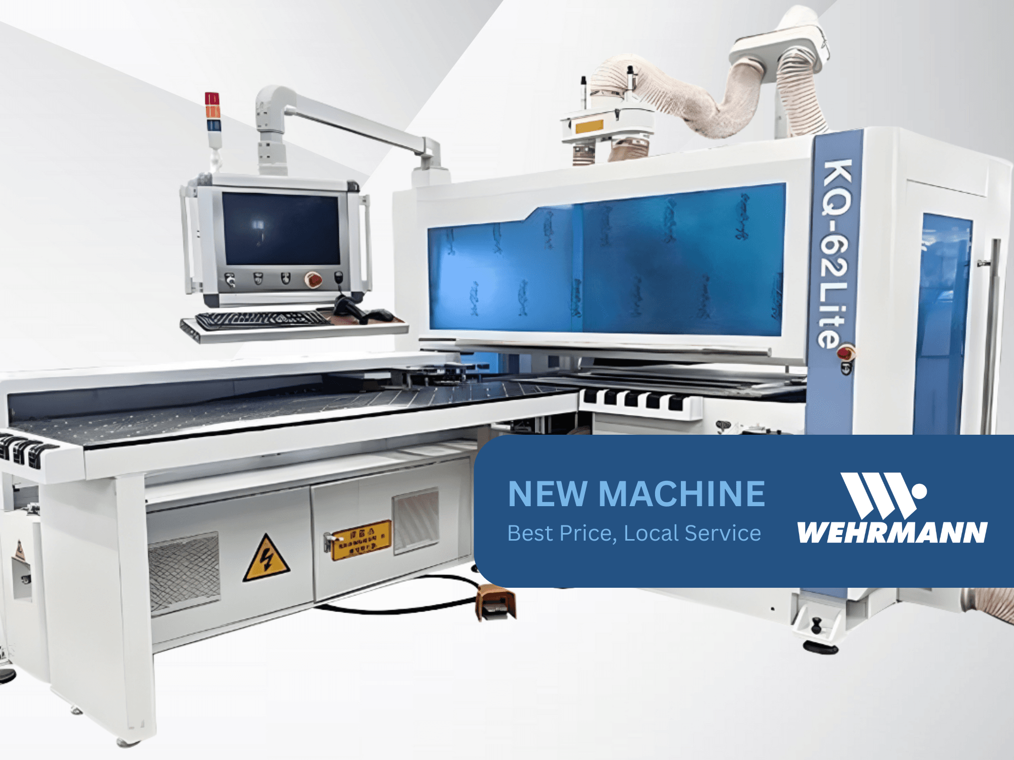 Wehrmann KQ-62Lite CNC stroj, prednji pogled, s digitalnim zaslonom, upravljačkom pločom i transportnom trakom sa sigurnosnim znakovima upozorenja.