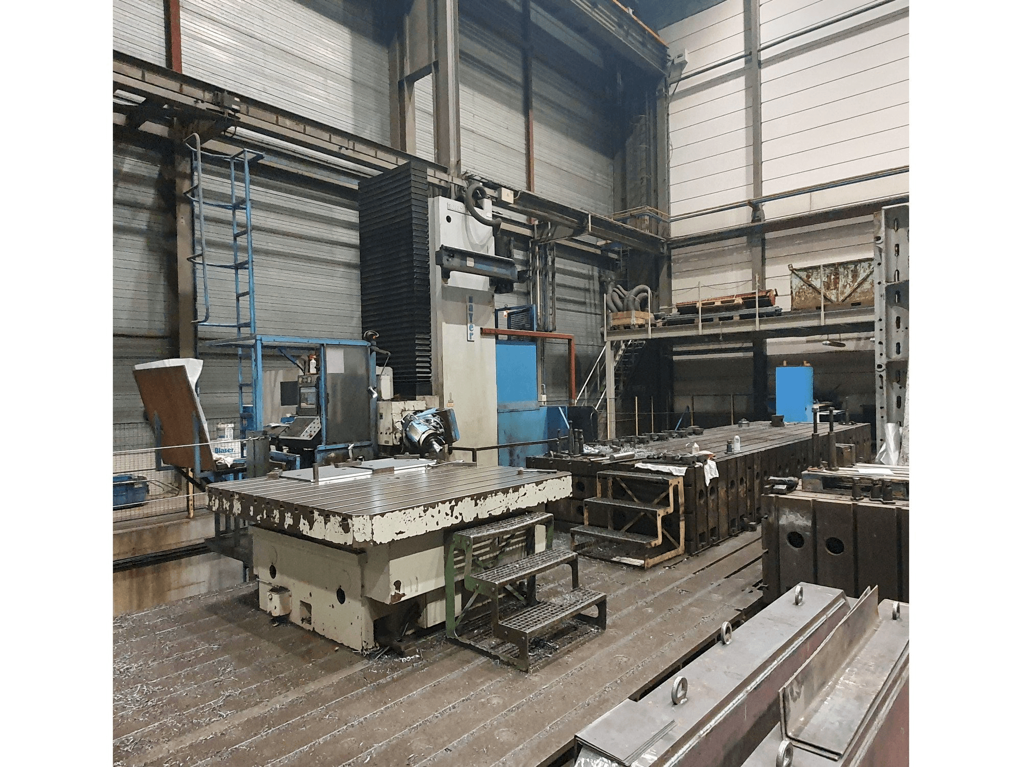 Prikaz stroja Zayer 30-KCU-12000 sprijeda