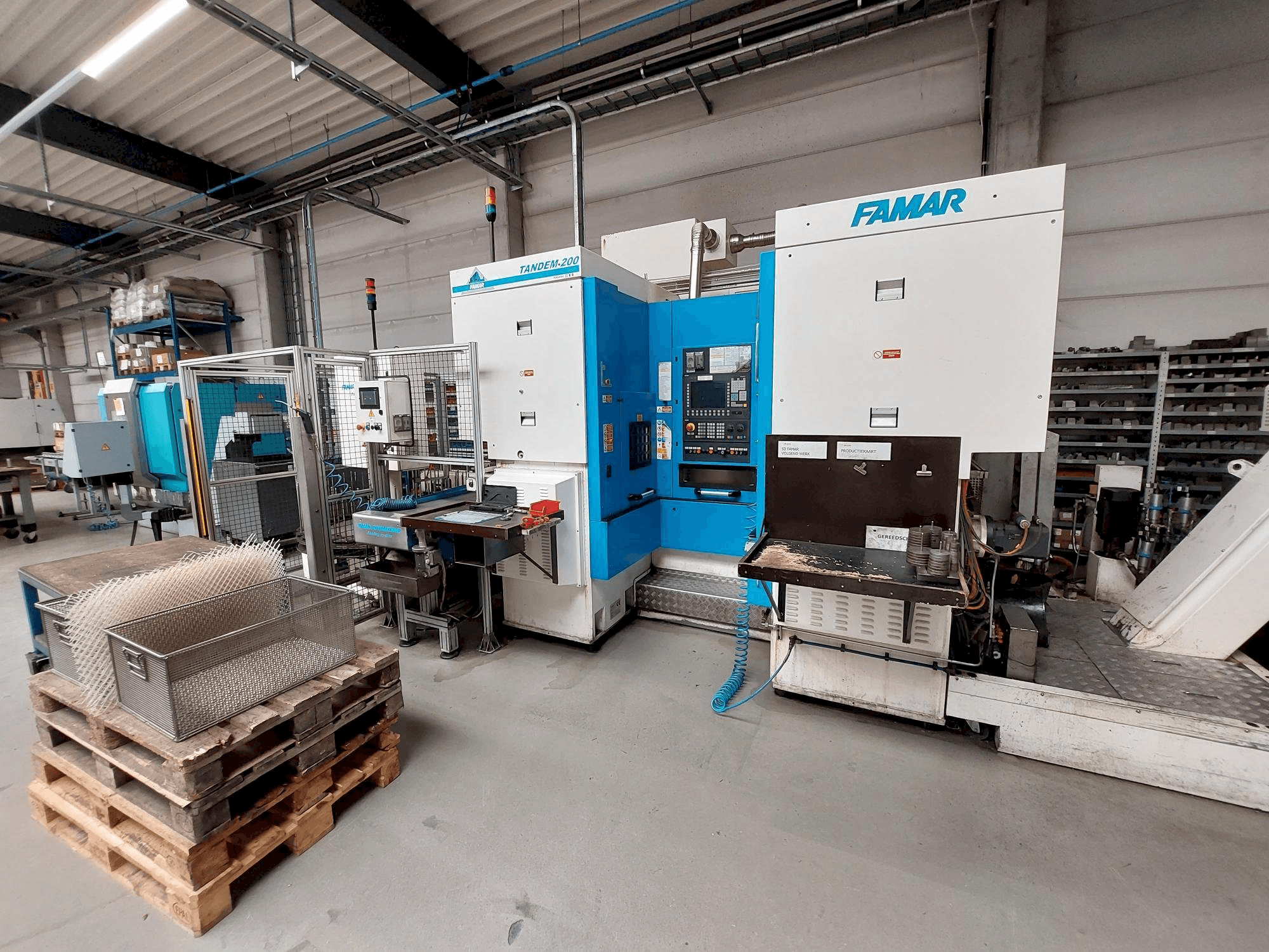 Prikaz stroja Famar Tandem 200 sprijeda