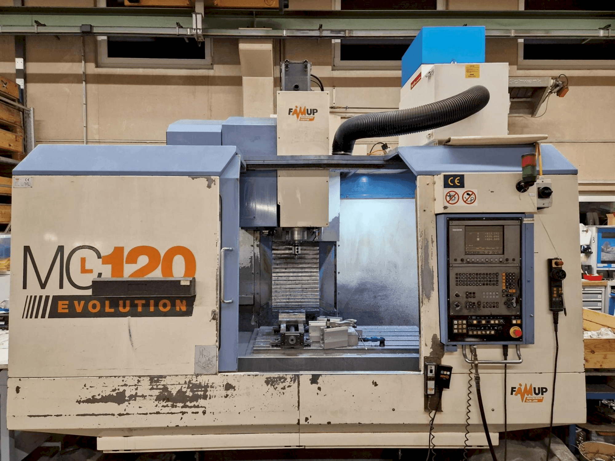 Prikaz stroja FAMUP MCL 120 Evolution sprijeda