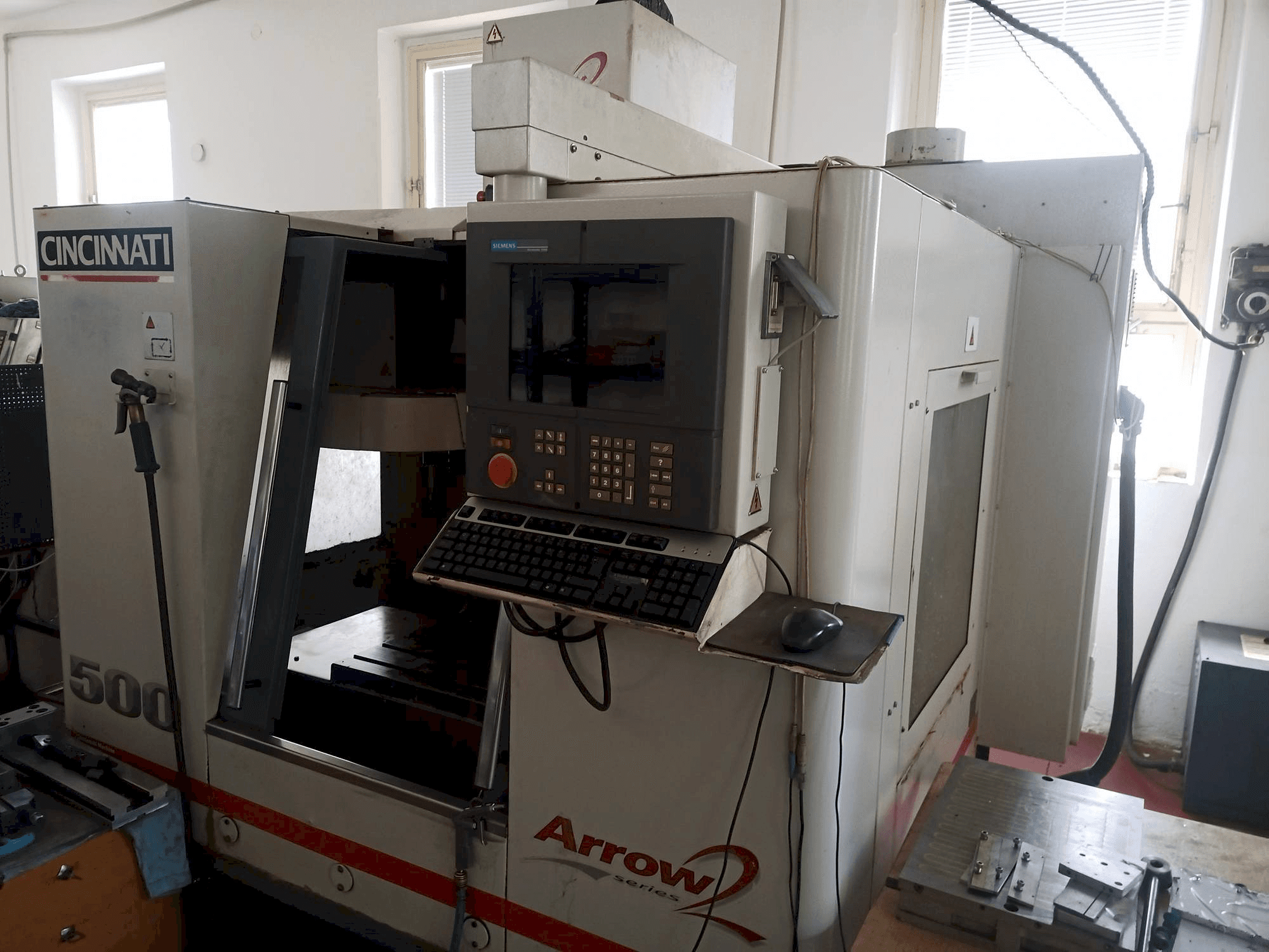 Prikaz stroja Cincinnati Arrow 2 sprijeda