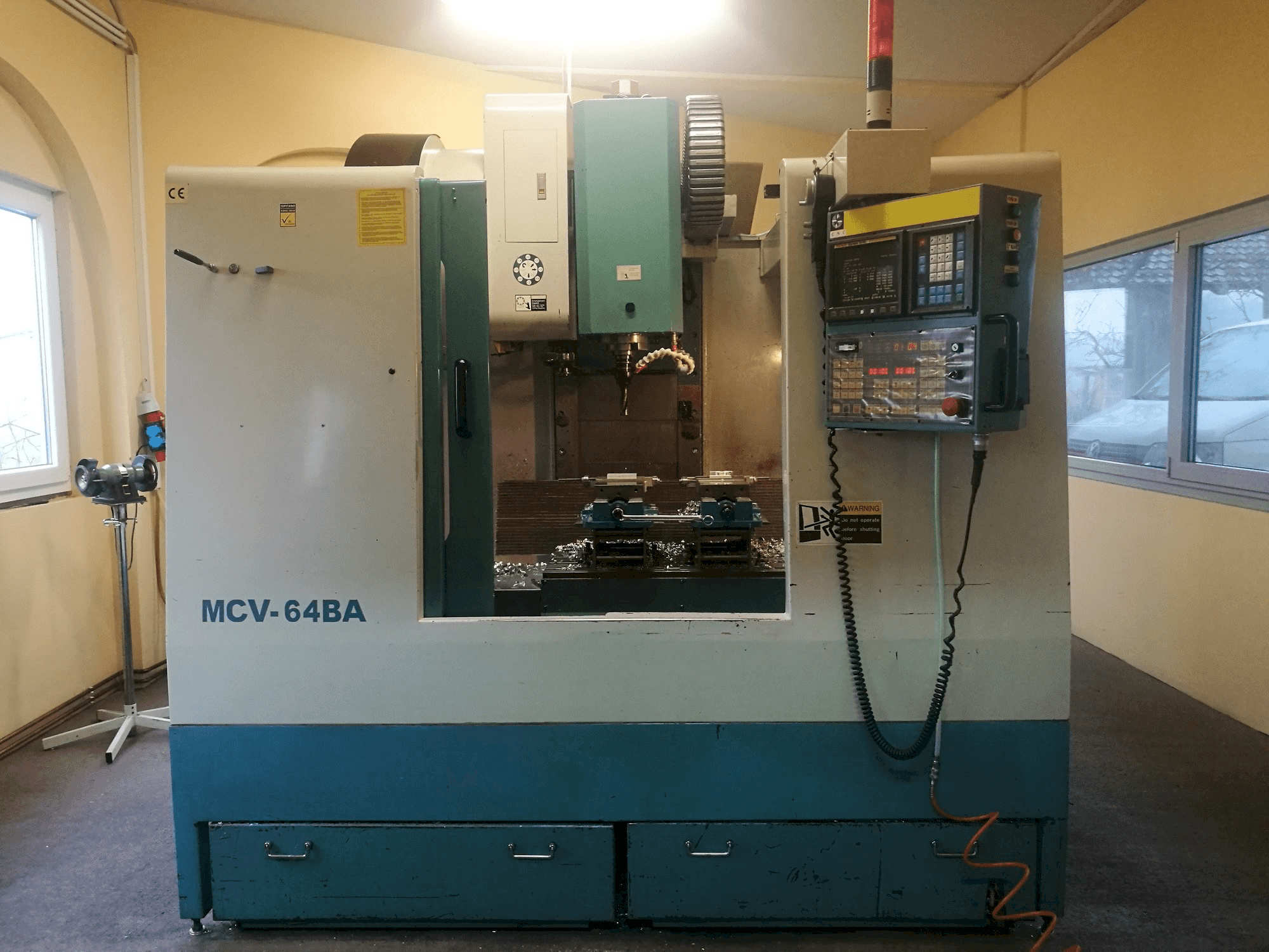 Prikaz stroja PJM MCV-64BA sprijeda