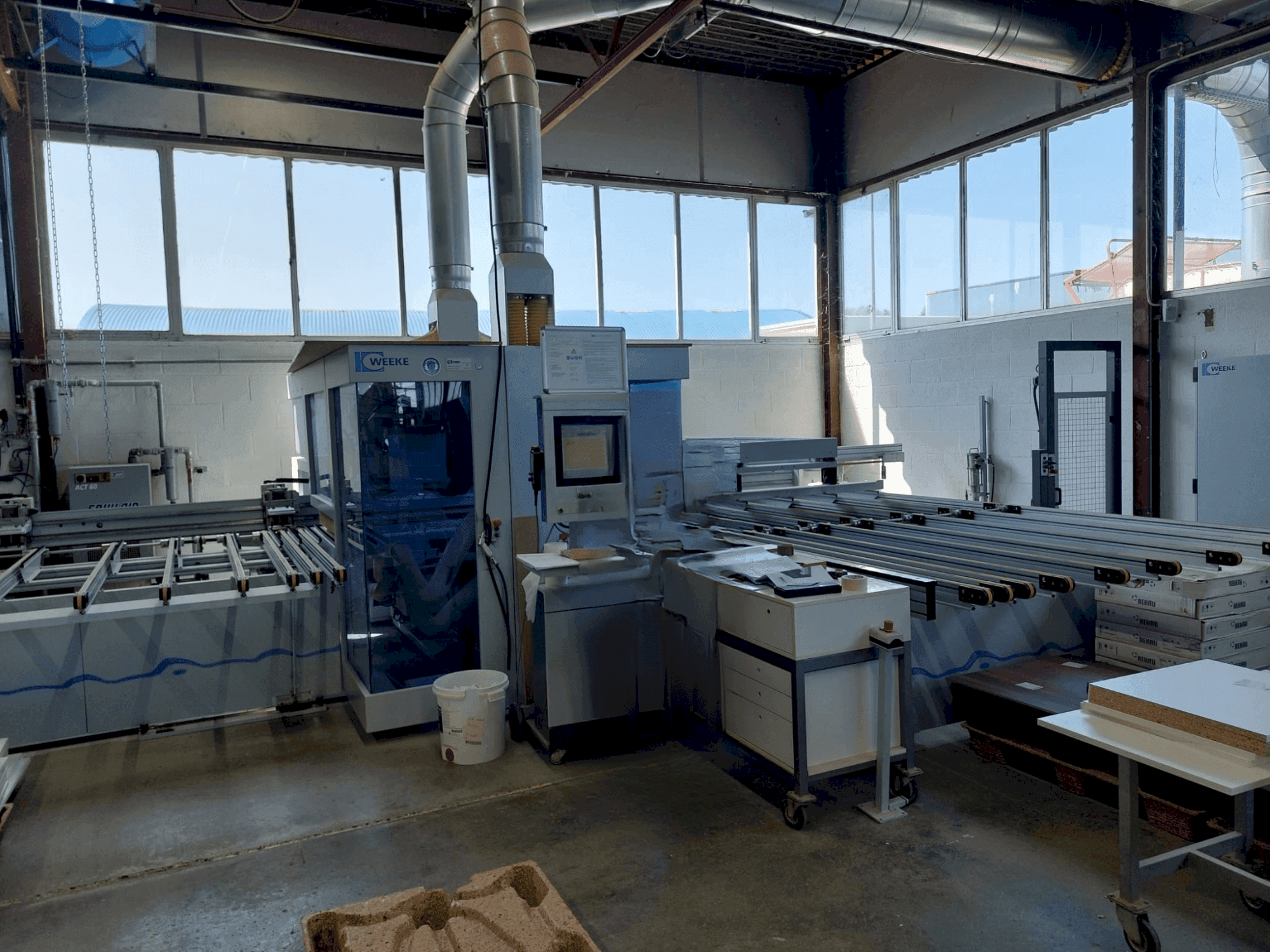 Prikaz stroja Weeke Optimat BHX 500/D sprijeda