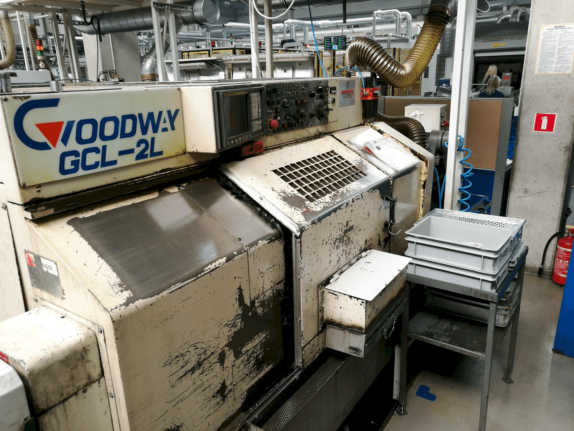 Prikaz stroja Goodway GCL-2L sprijeda