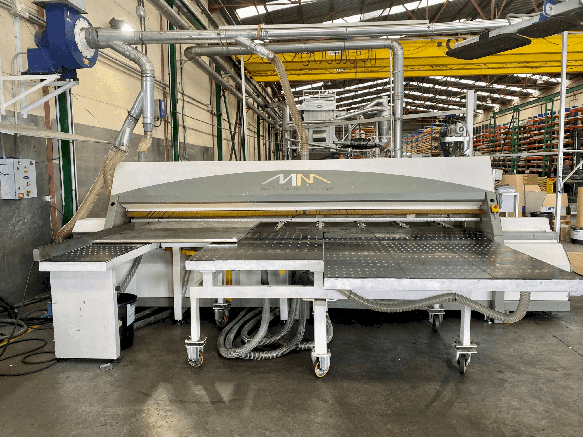Prikaz stroja MACMAZZA Top Saw sprijeda