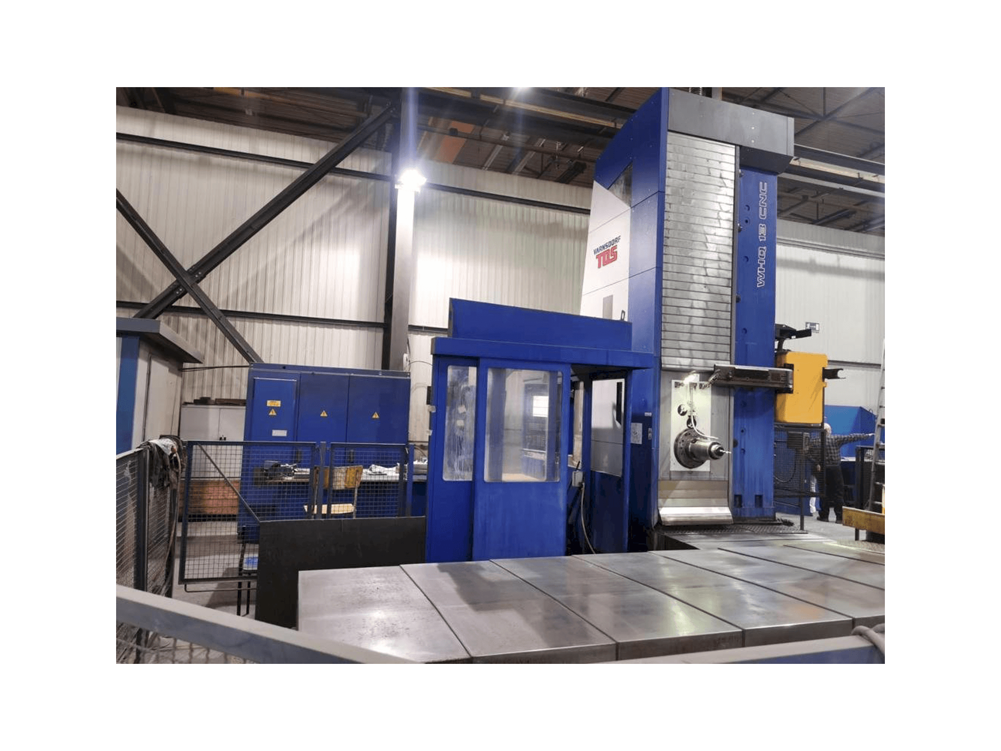 Prikaz stroja TOS VARNSDORF WHQ 13 CNC sprijeda