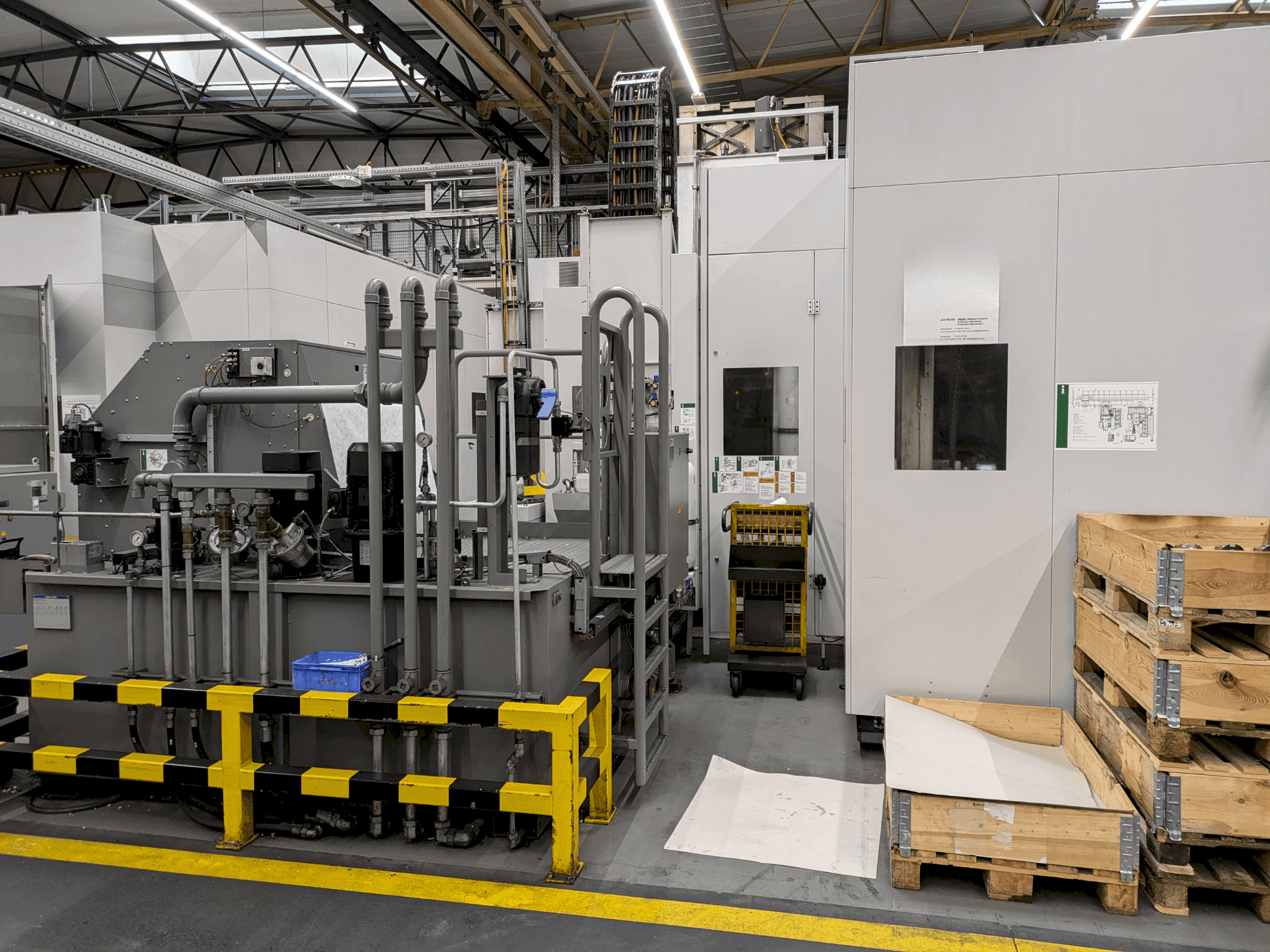 Prikaz stroja Heckert HEC 1000 H/V sprijeda