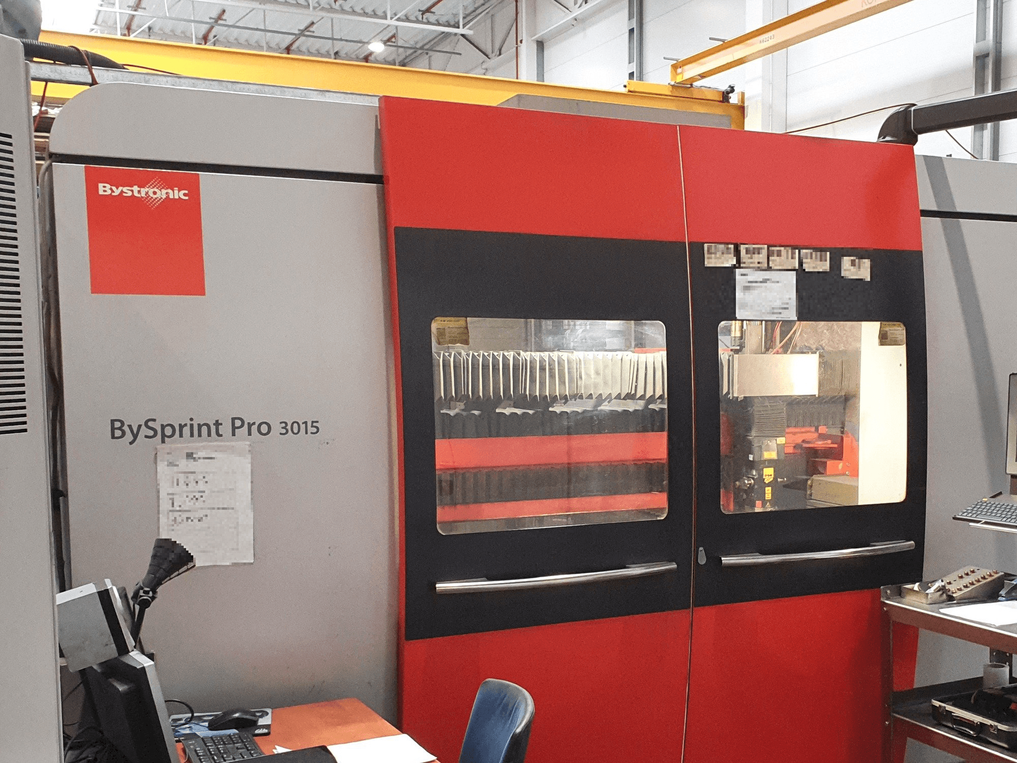 Prikaz stroja Bystronic BySprint Pro 3015 sprijeda
