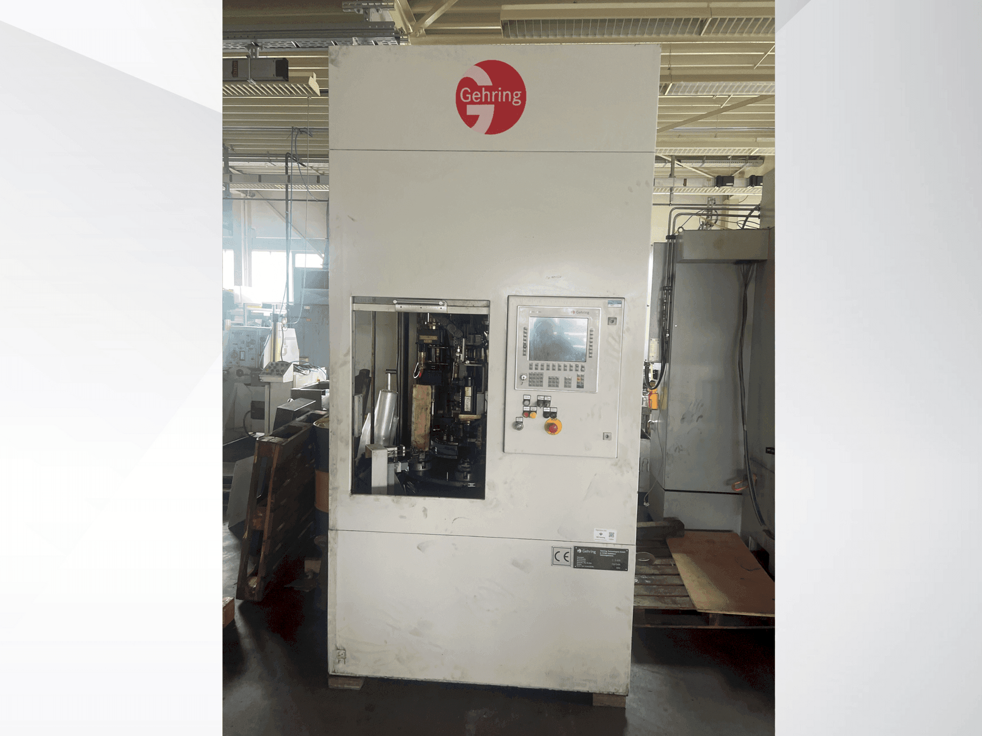 Prikaz stroja GEHRING L2-630 sprijeda