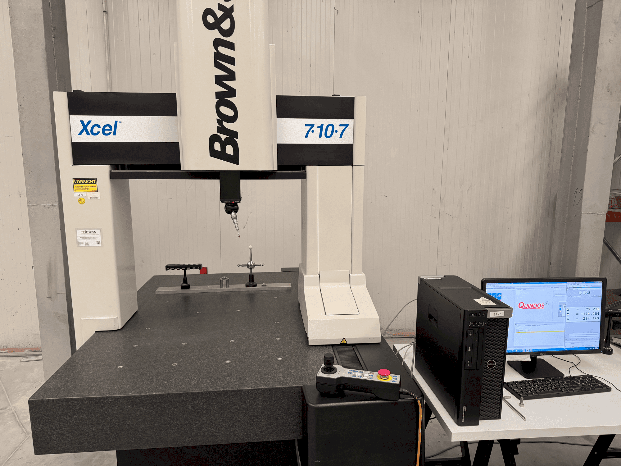 Prikaz stroja BROWN & SHARPE XCEL 7107 sprijeda