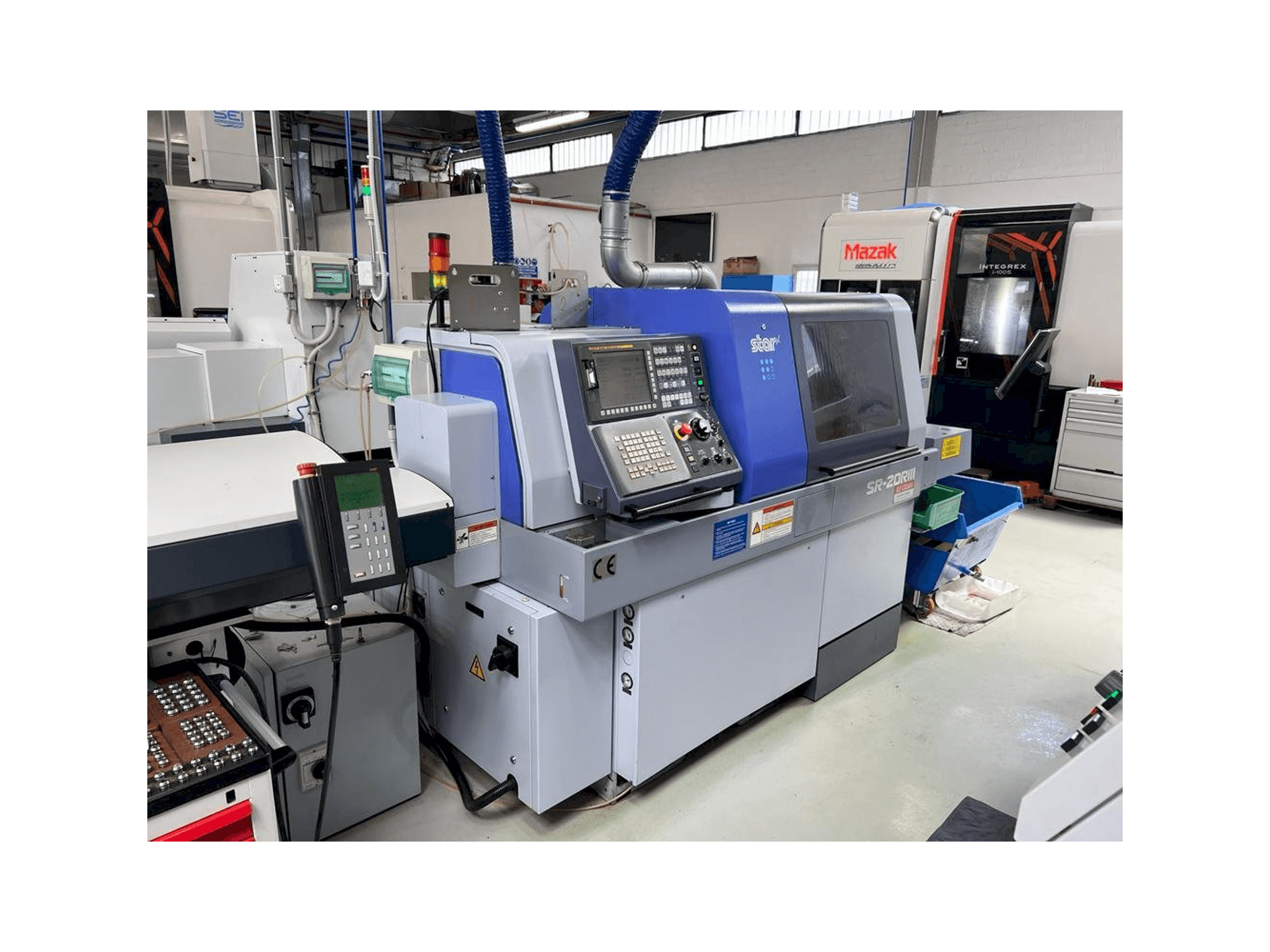 Prikaz stroja Star SR-20RIII sprijeda