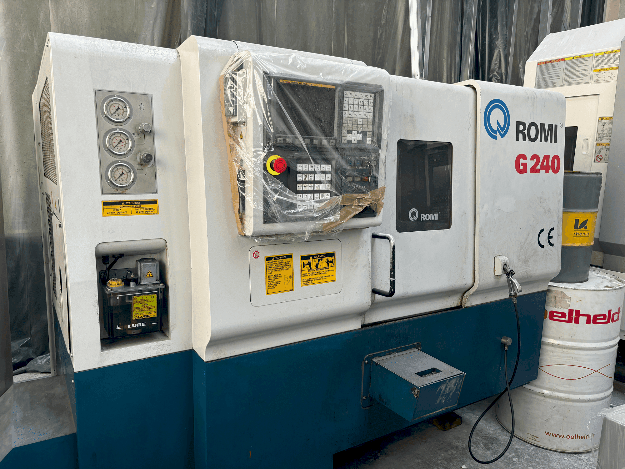 Prikaz stroja Romi G240 sprijeda