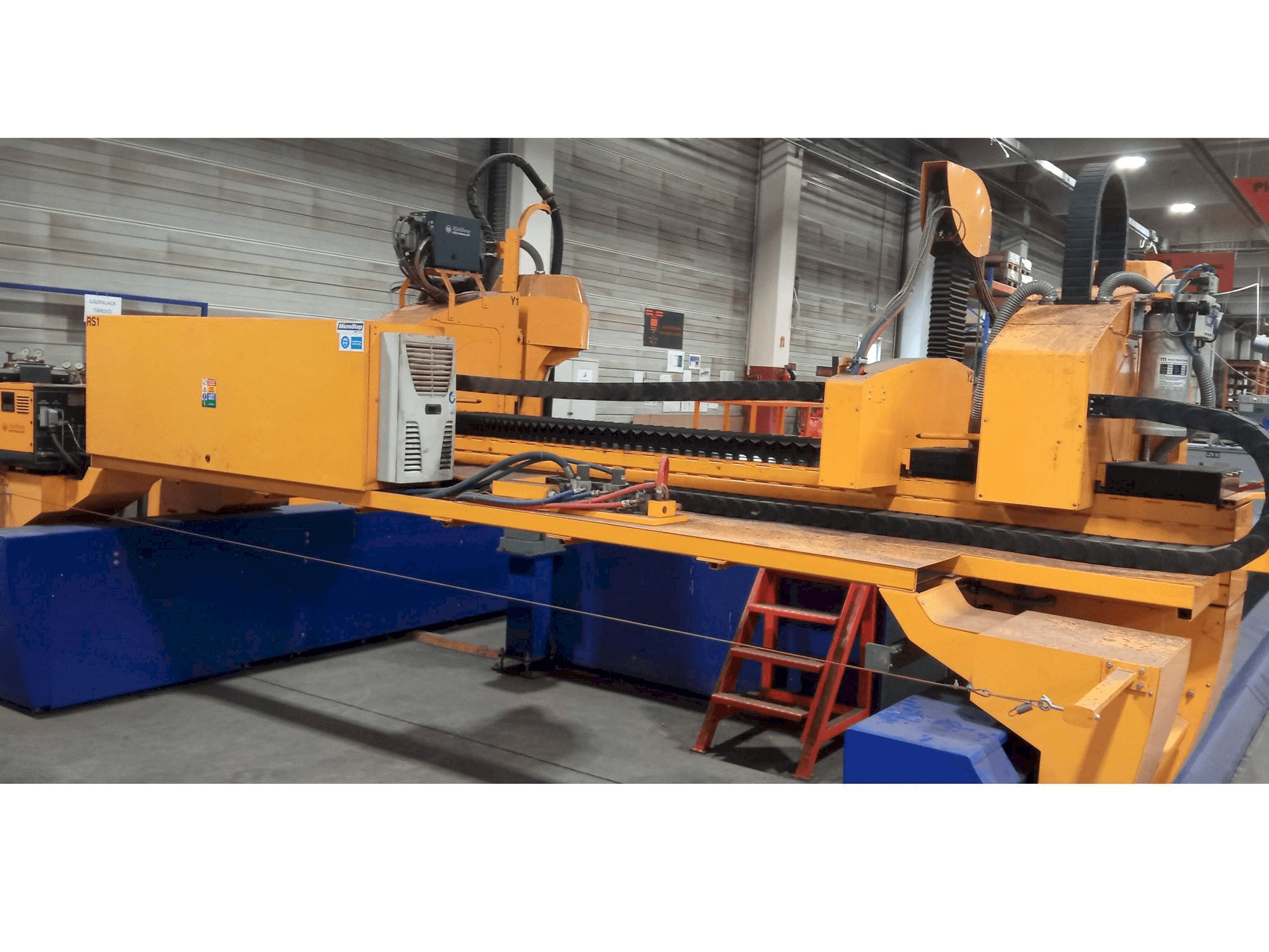 Prikaz stroja MicroStep MG 7501.20 sprijeda