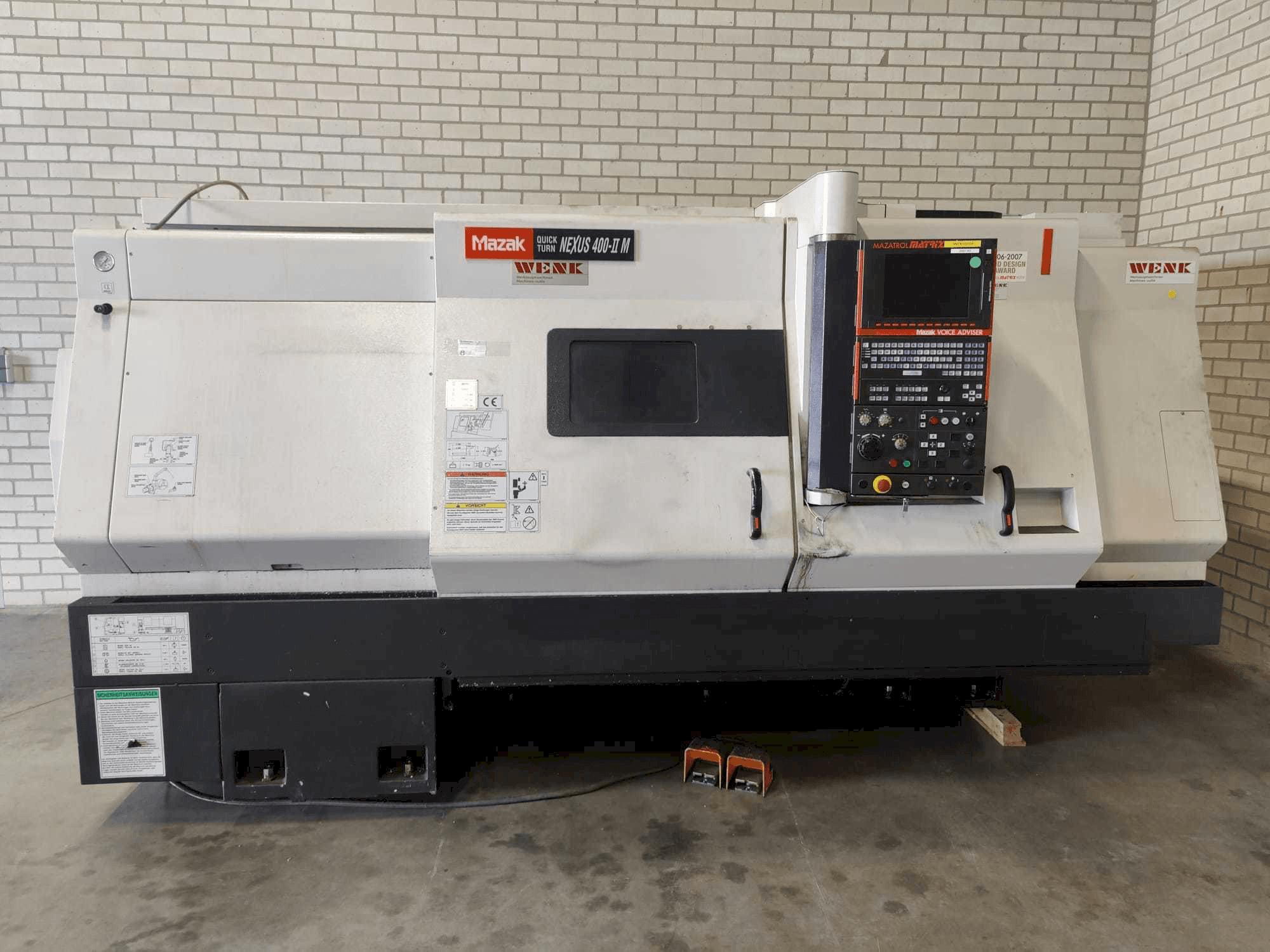 Prikaz stroja Mazak Quick Turn Nexus 400-II M sprijeda
