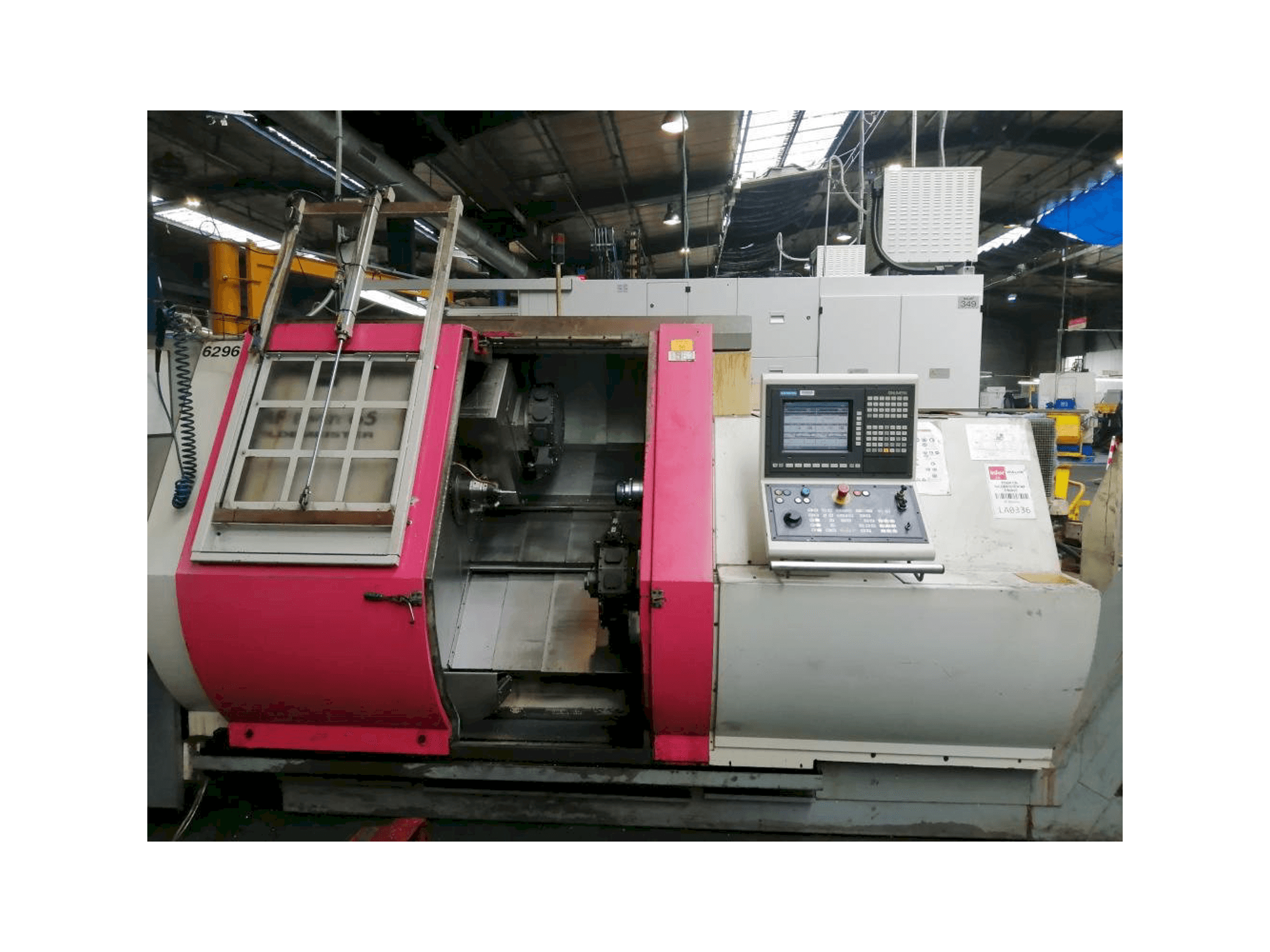 Prikaz stroja Gildemeister MF twin 65 sprijeda