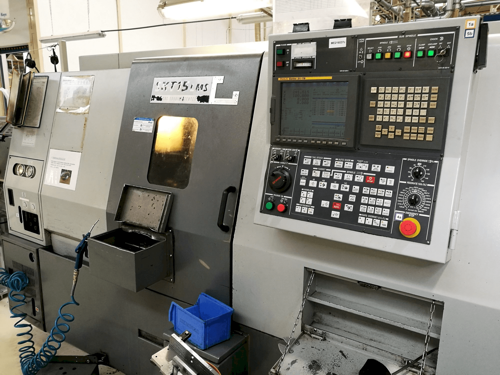 Prikaz stroja Hyundai Kia SKT 15 LMS sprijeda