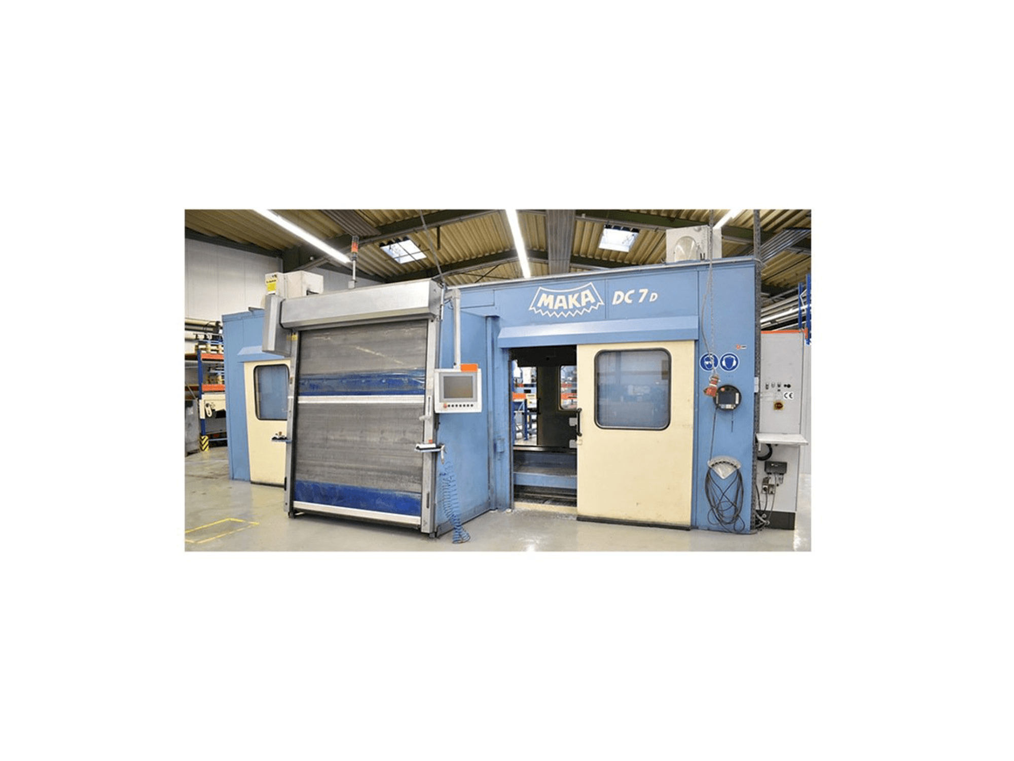 Prikaz stroja MAKA DC 7 D sprijeda