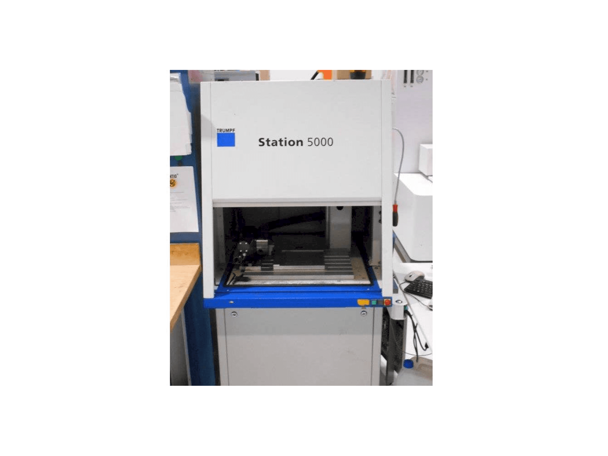 Prikaz stroja Trumpf TruMark 5000 sprijeda
