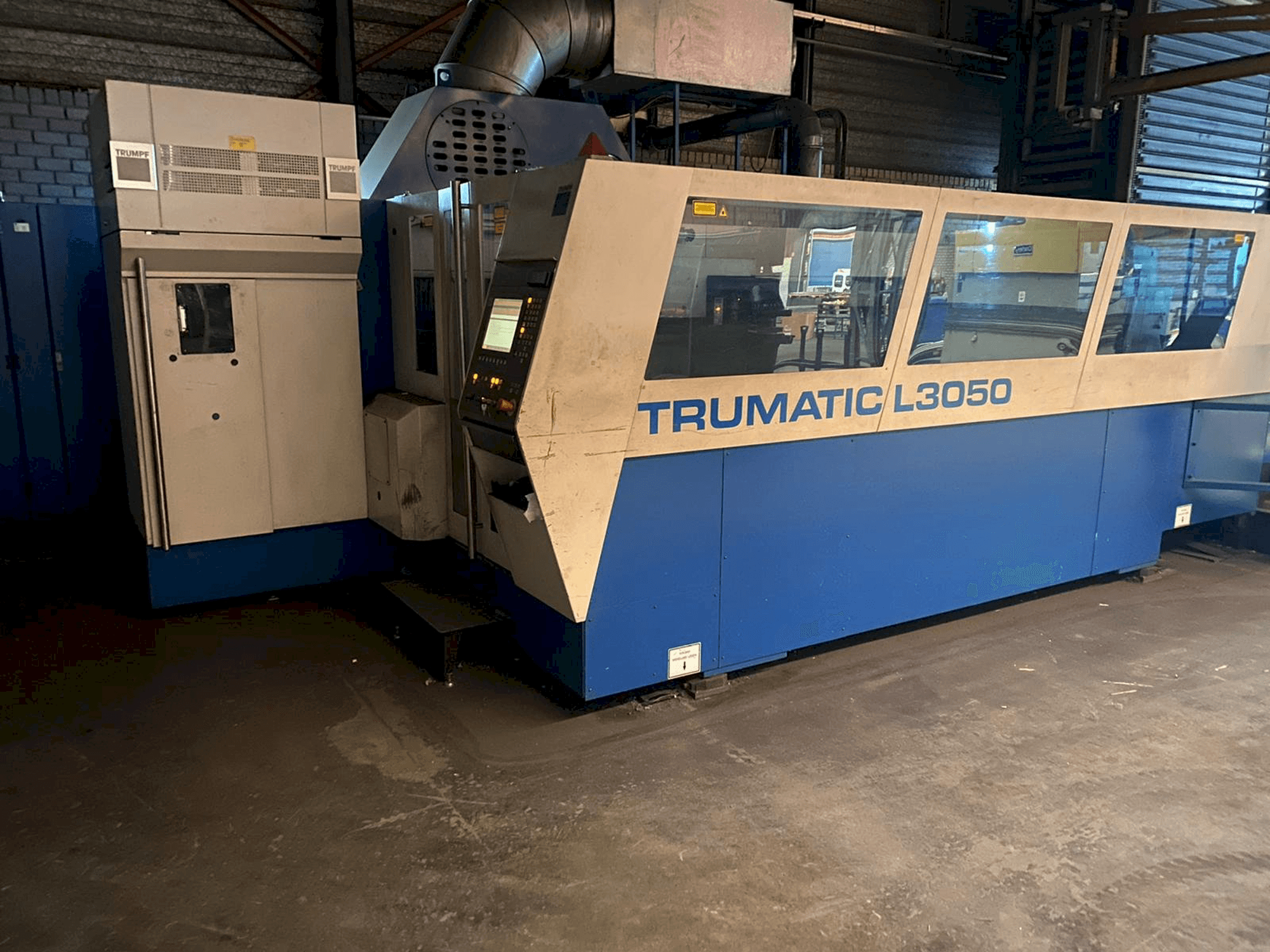 Prikaz stroja Trumpf Trumatic L3050 sprijeda