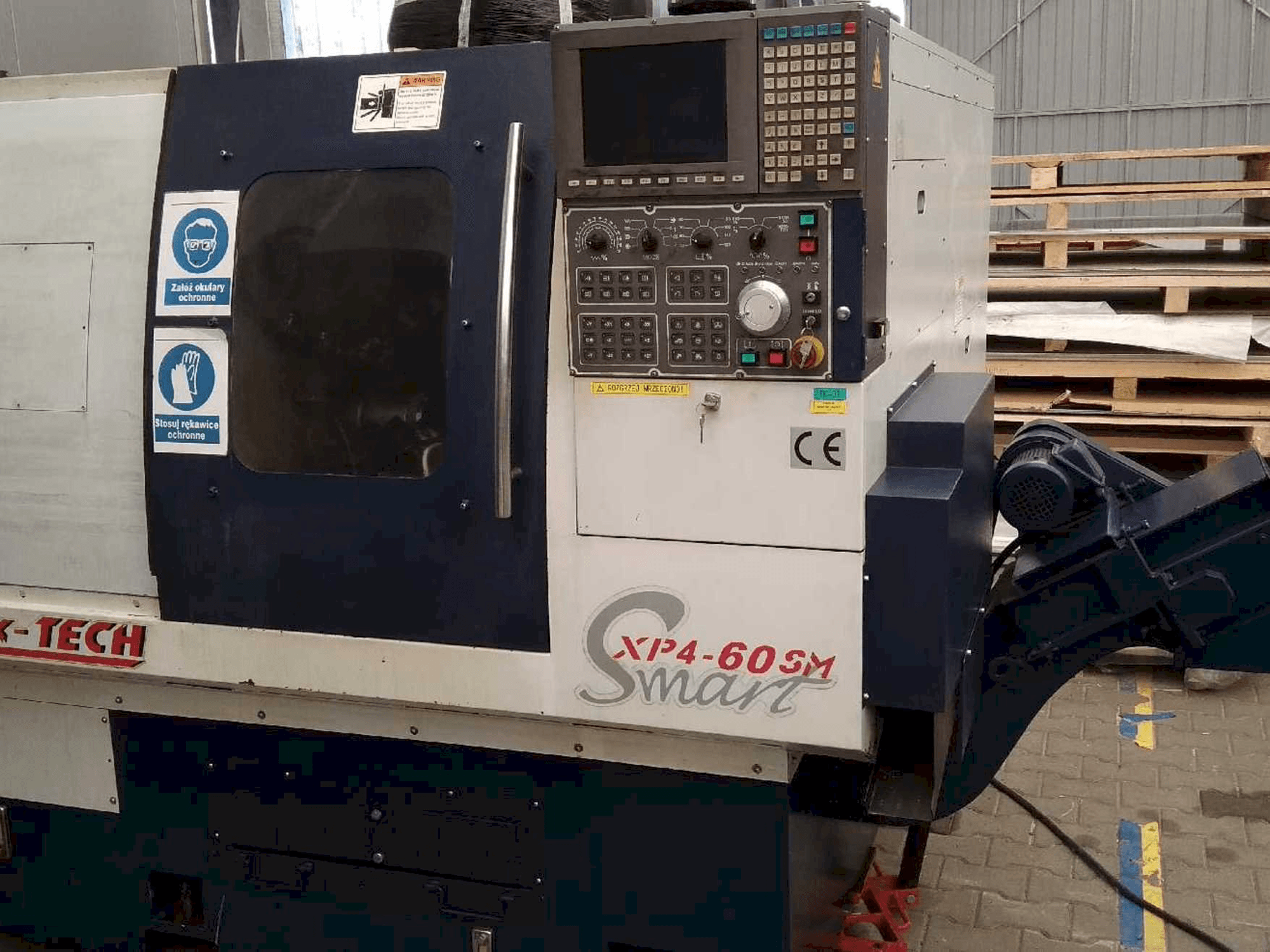 Prikaz stroja Quick-Tech XP4-60SM sprijeda