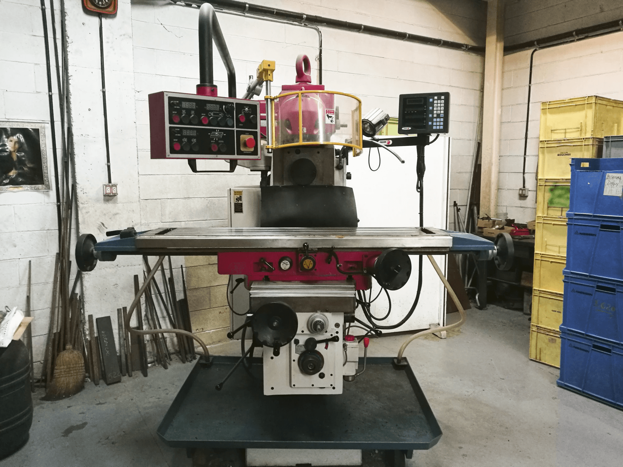 Prikaz stroja Lagun FCM 152 sprijeda