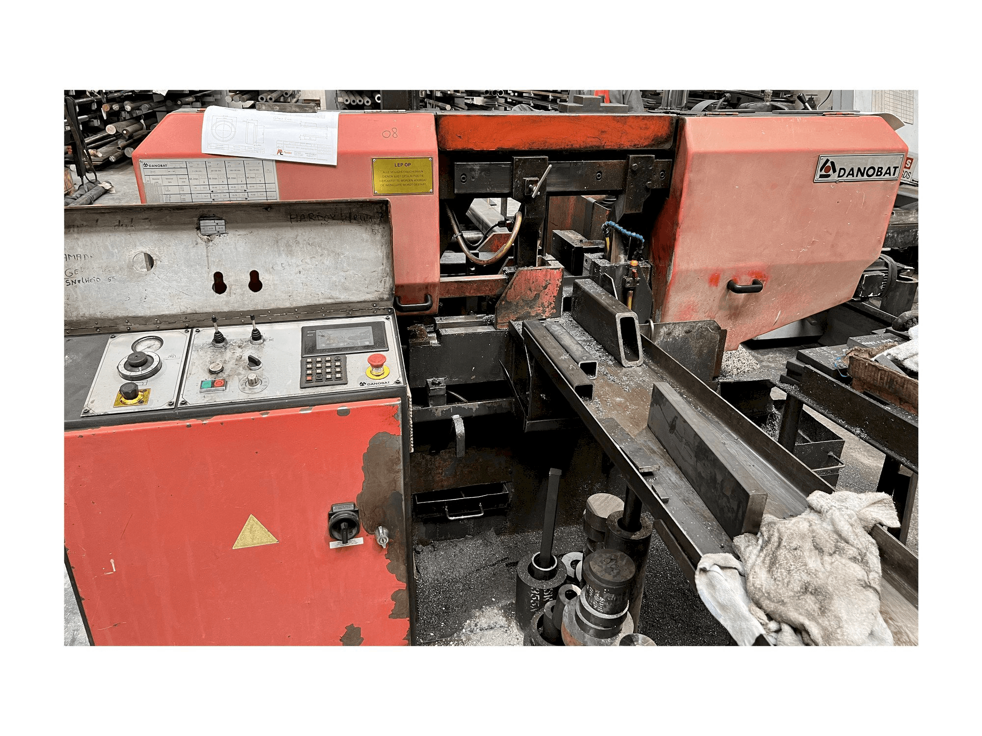 Prikaz stroja DANOBAT CR 260 AF CN sprijeda