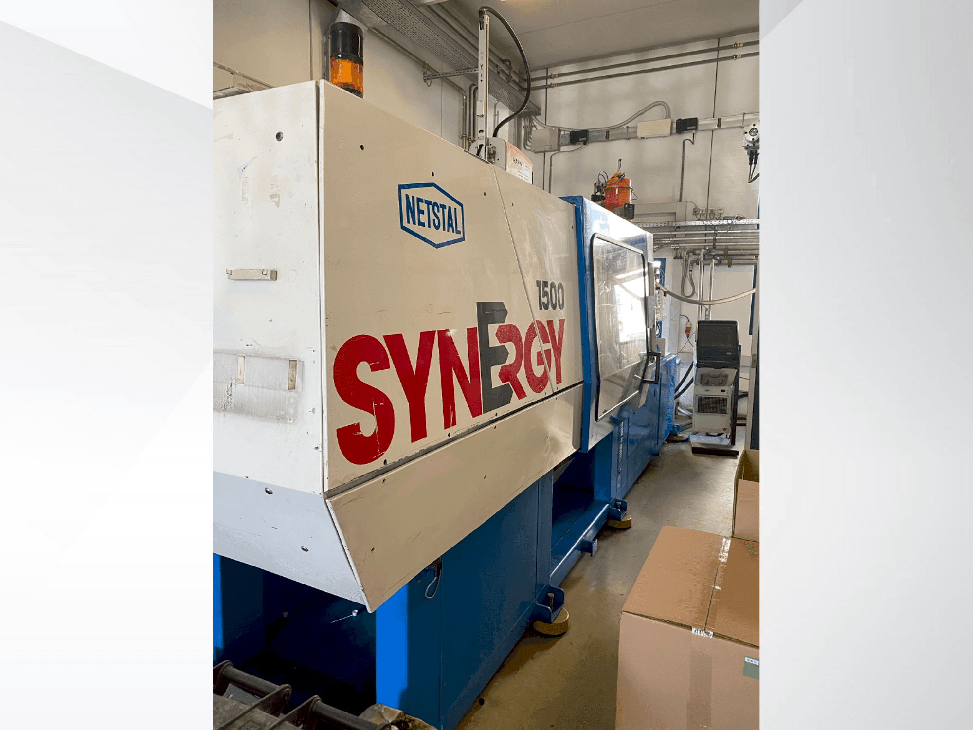 Prikaz stroja Netstal S-1500-900 sprijeda