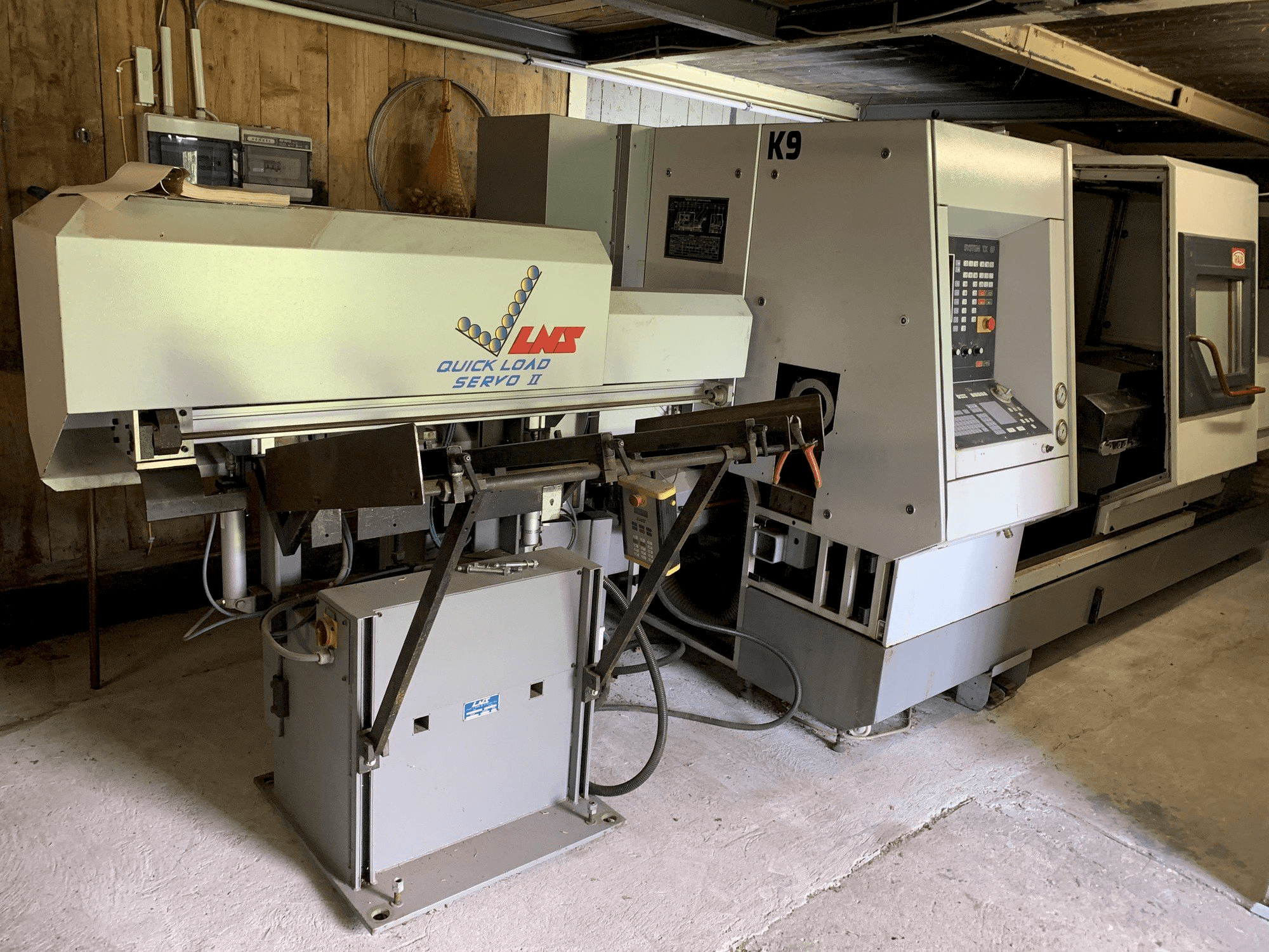 Prikaz stroja TRAUB TND 350 G sprijeda