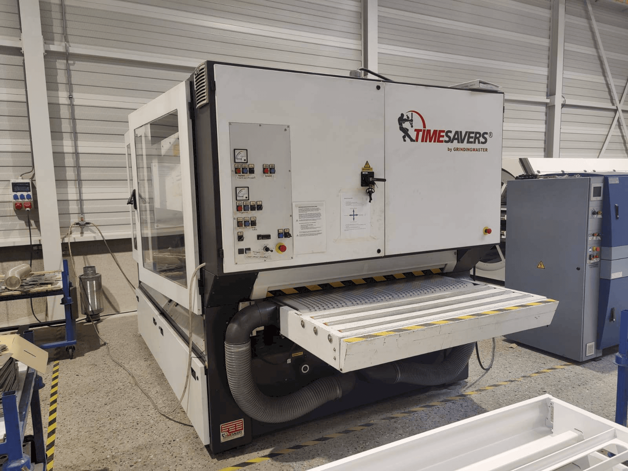 Prikaz stroja TIMESAVERS 42-series-1350-WRB sprijeda