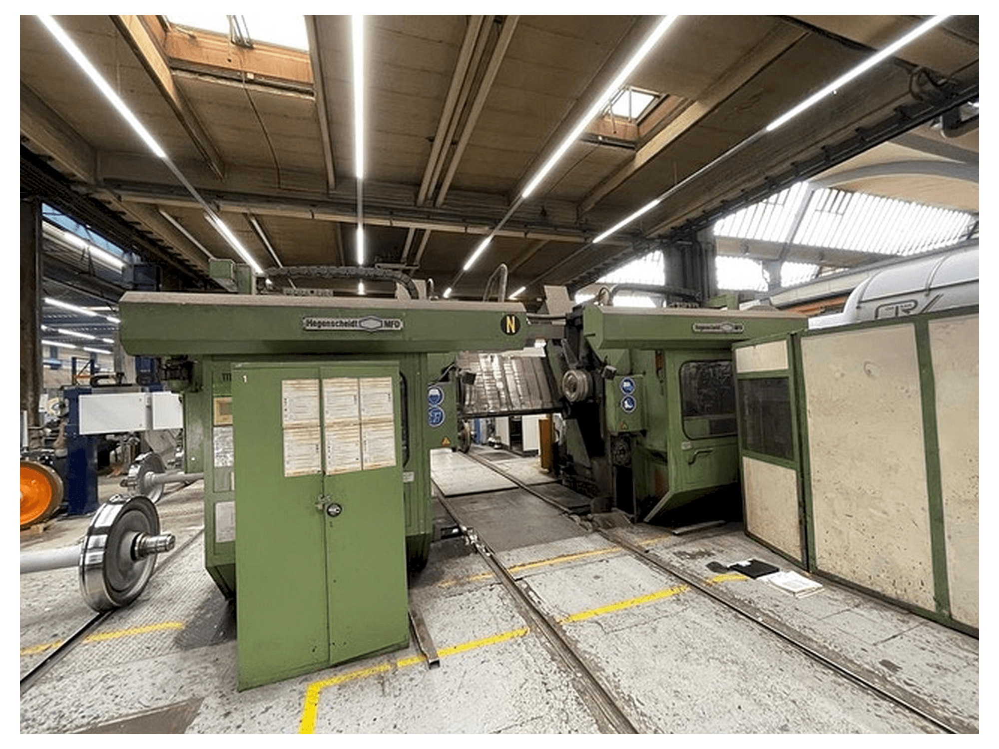 Prikaz stroja Hegenscheidt PN 190 sprijeda