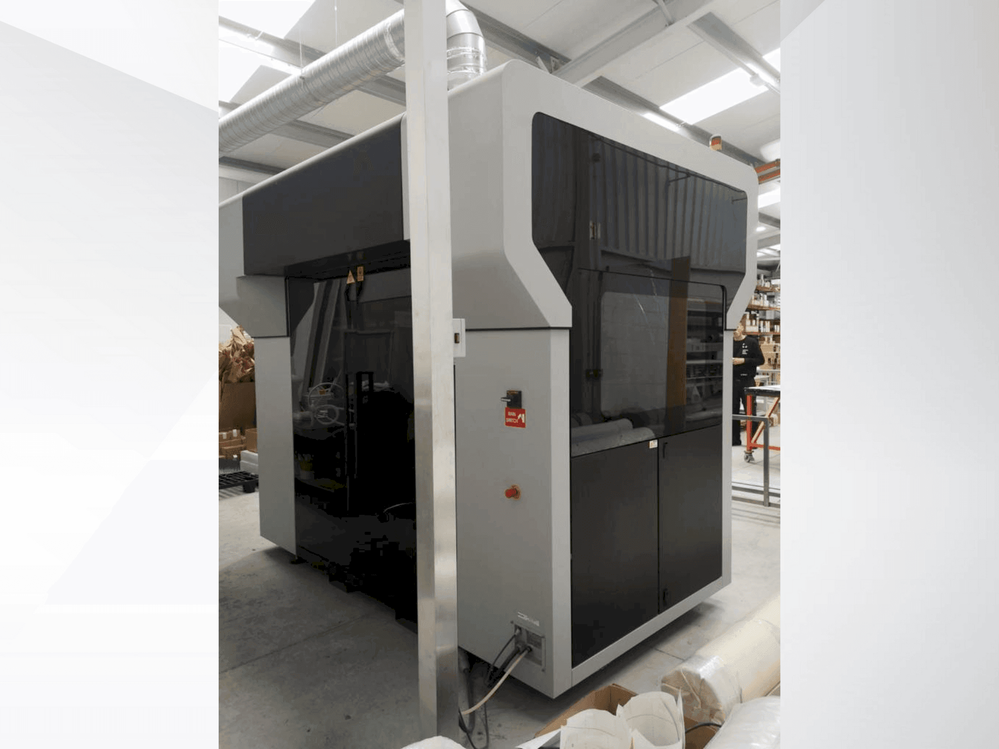 Prikaz stroja MASSIVIT 1800 PRO sprijeda