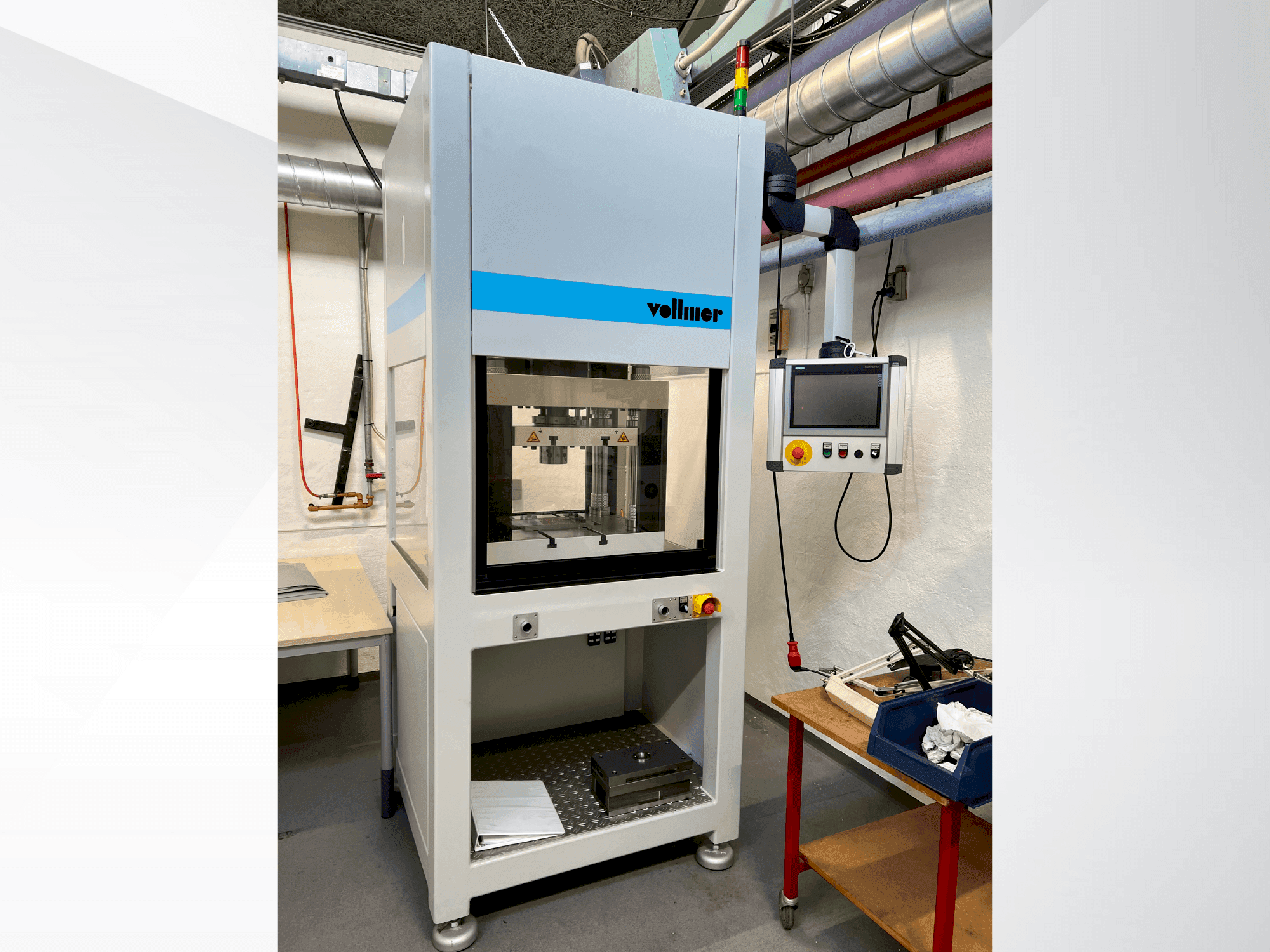 Prikaz stroja VOLLMER W 2506 sprijeda