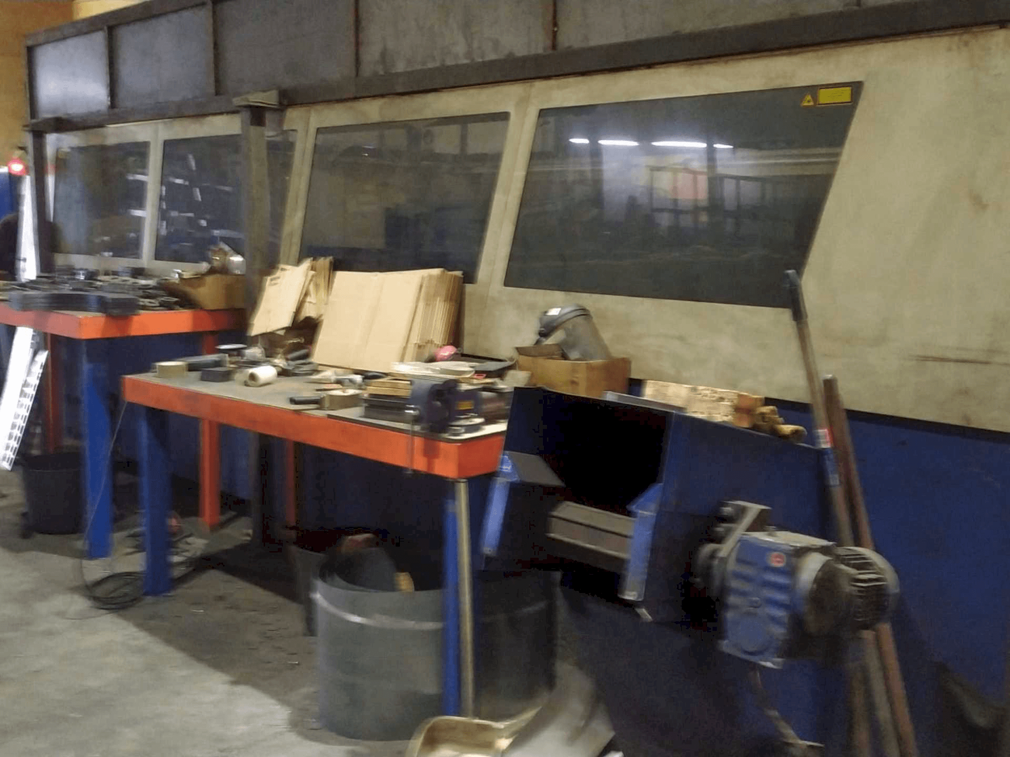 Prikaz stroja Trumpf Trumatic L 4050 sprijeda