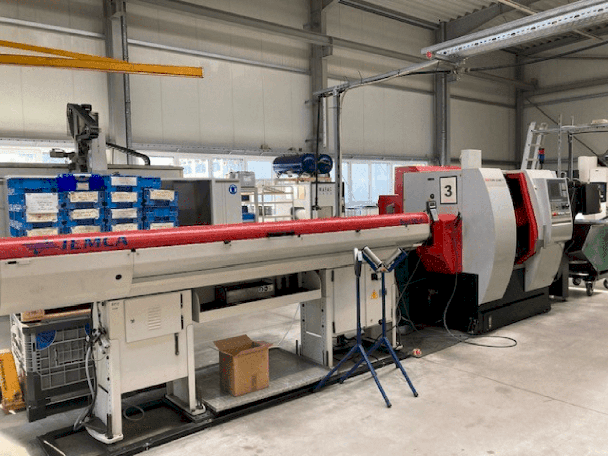 Prikaz stroja EMCO TURN 332 MCPlus sprijeda