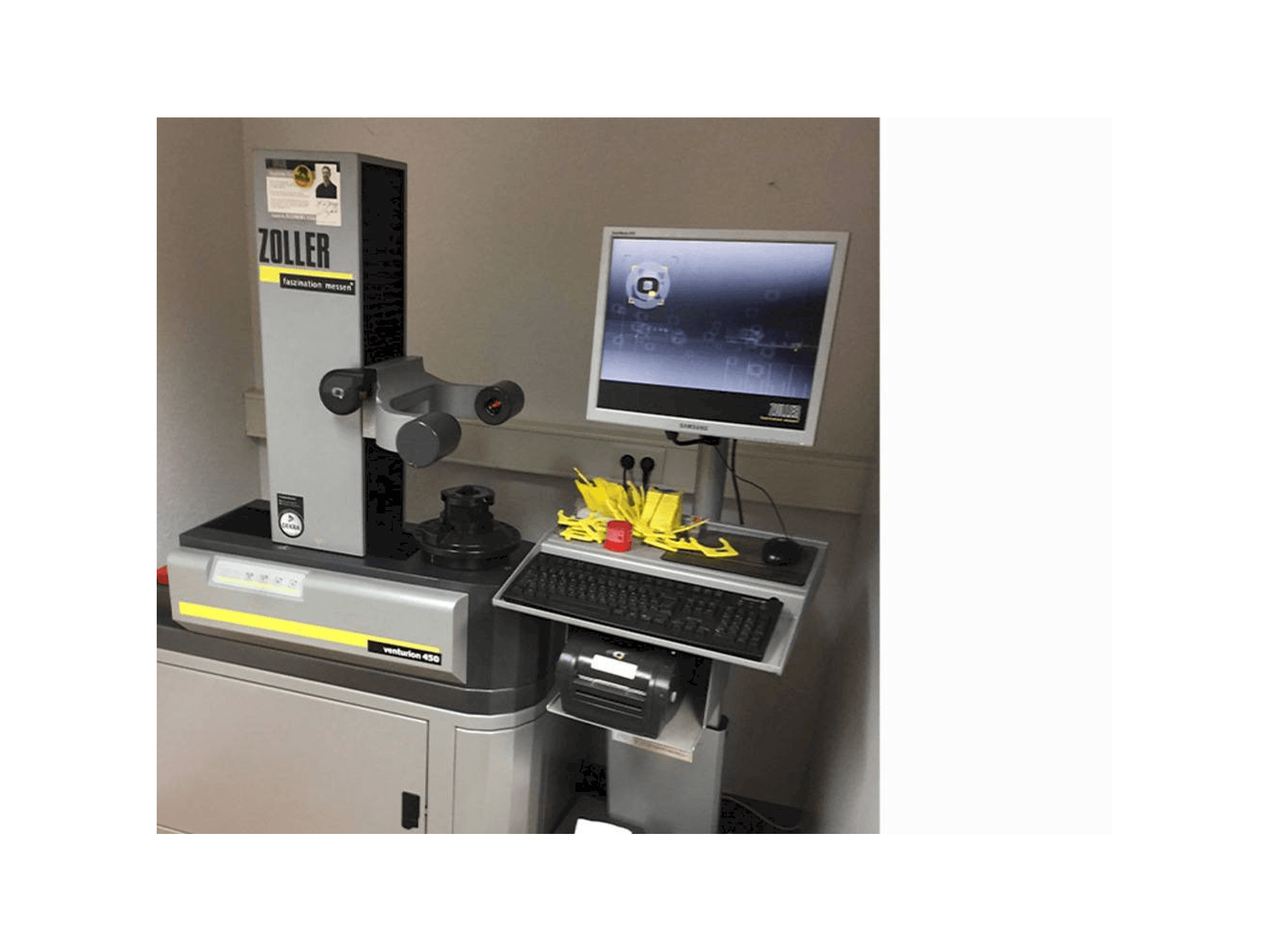 Prikaz stroja Zoller Venturion 450 sprijeda