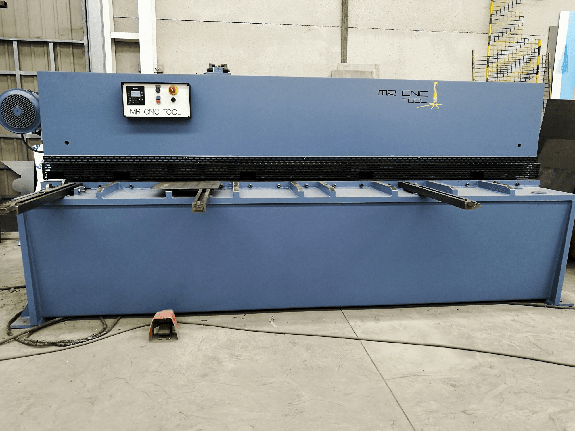 Prikaz stroja Loire Safe CHP-6/31 sprijeda