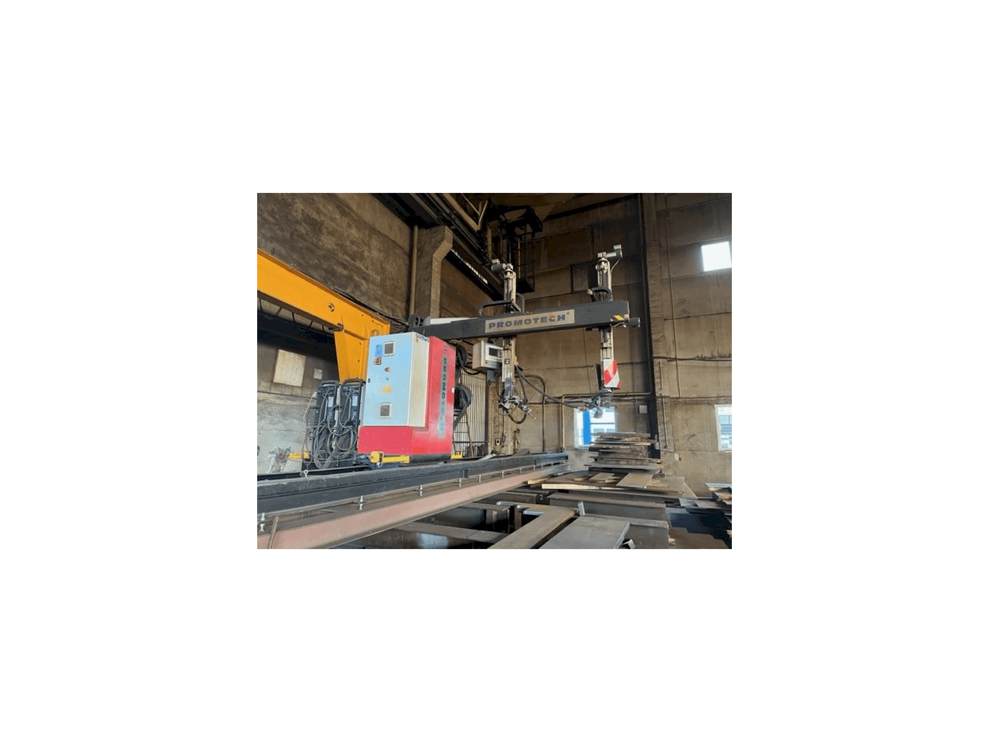 Prikaz stroja Promotec WA 500/1000 GMAW sprijeda