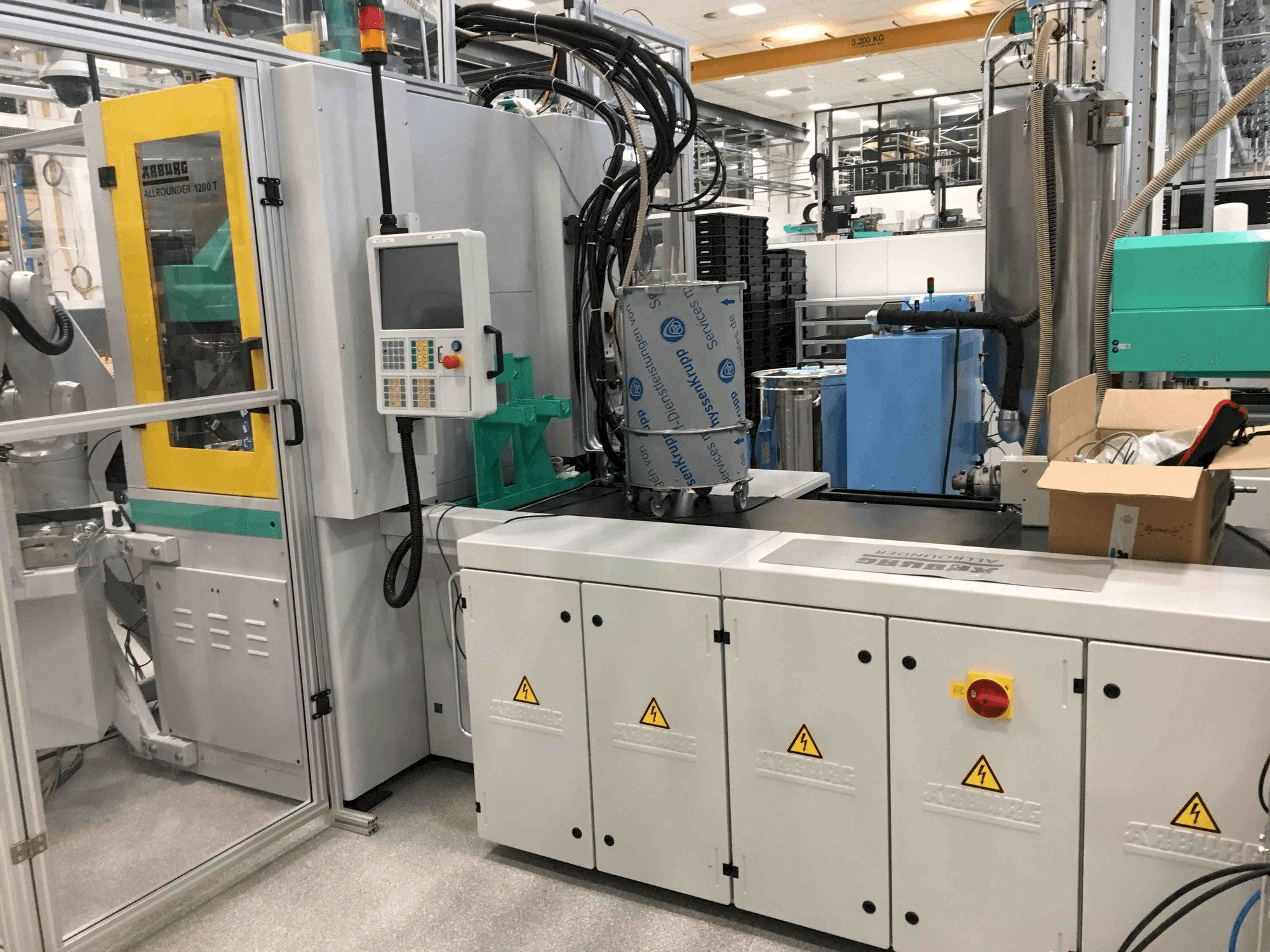 Prikaz stroja Arburg ALLROUNDER 1200 T 800 - 70 (2017) sprijeda