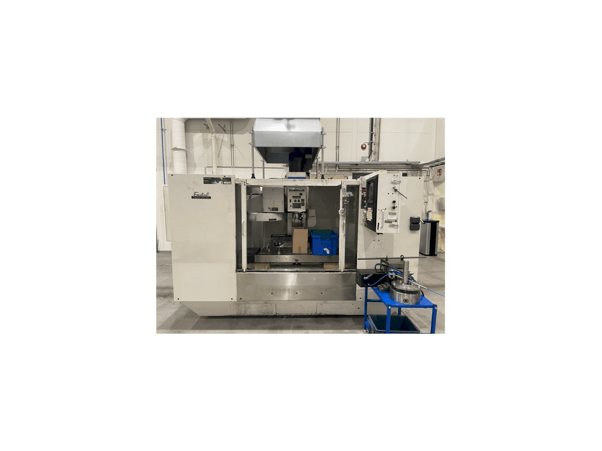 Prikaz stroja FADAL VMC 4020HT sprijeda