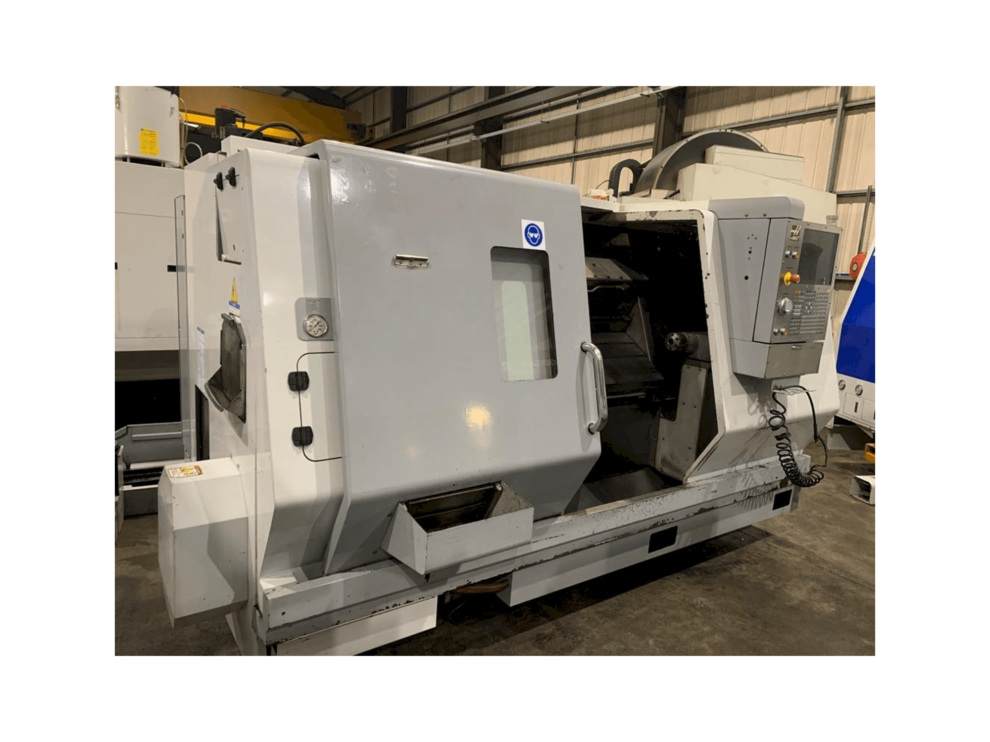 Prikaz stroja HAAS SL-30 THE sprijeda