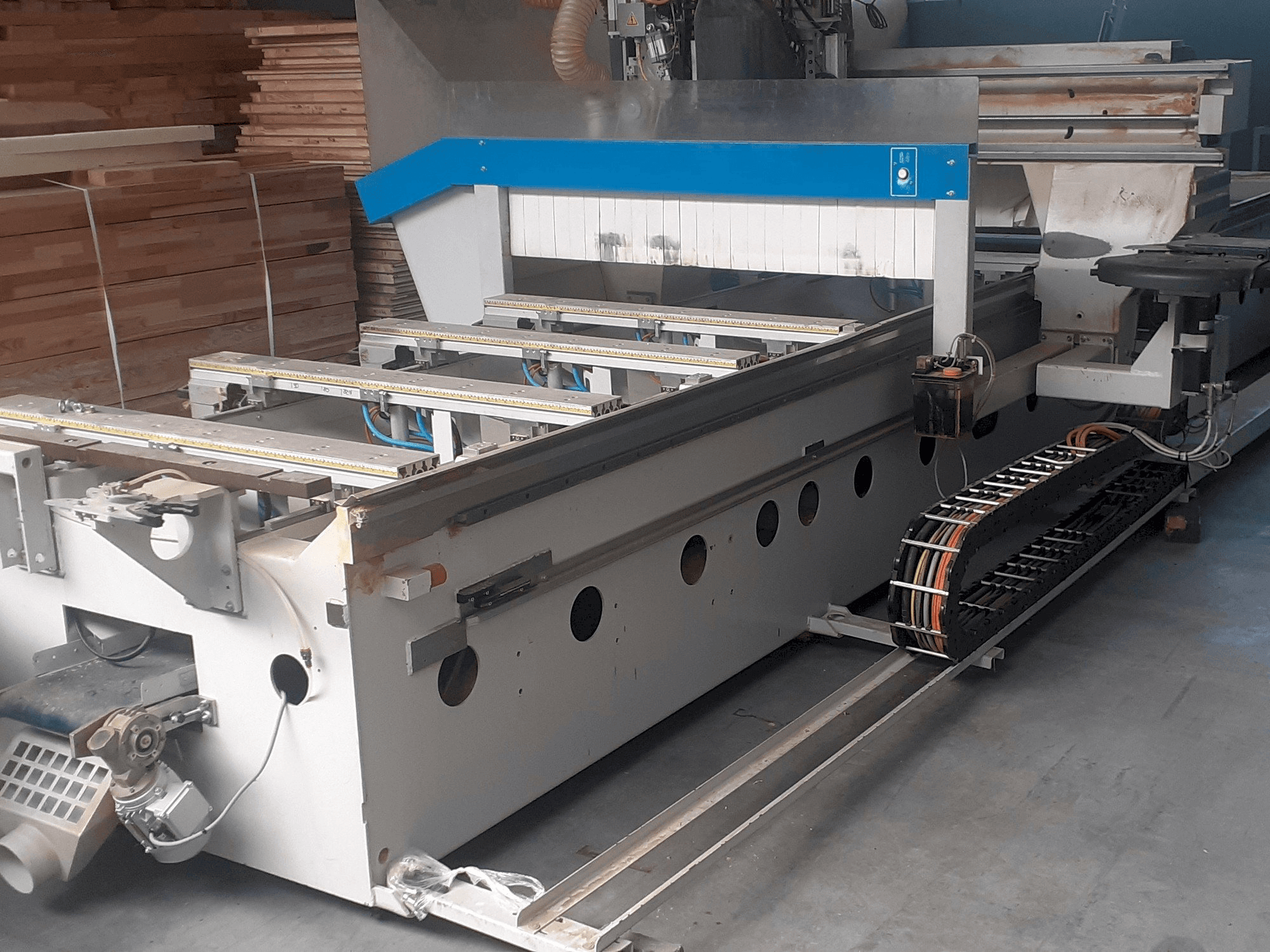 Prikaz stroja MASTERWOOD PROJECT 350 sprijeda