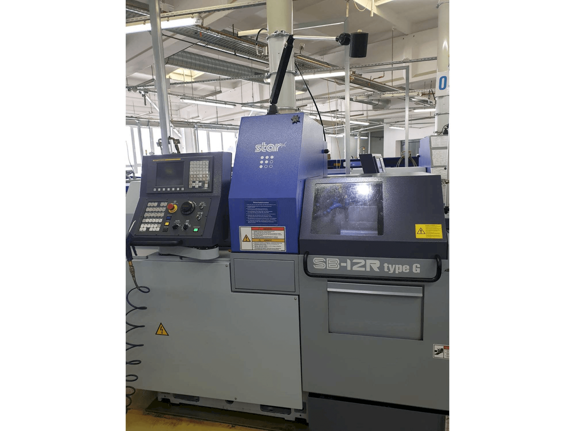 Prikaz stroja Star SB12 RG sprijeda