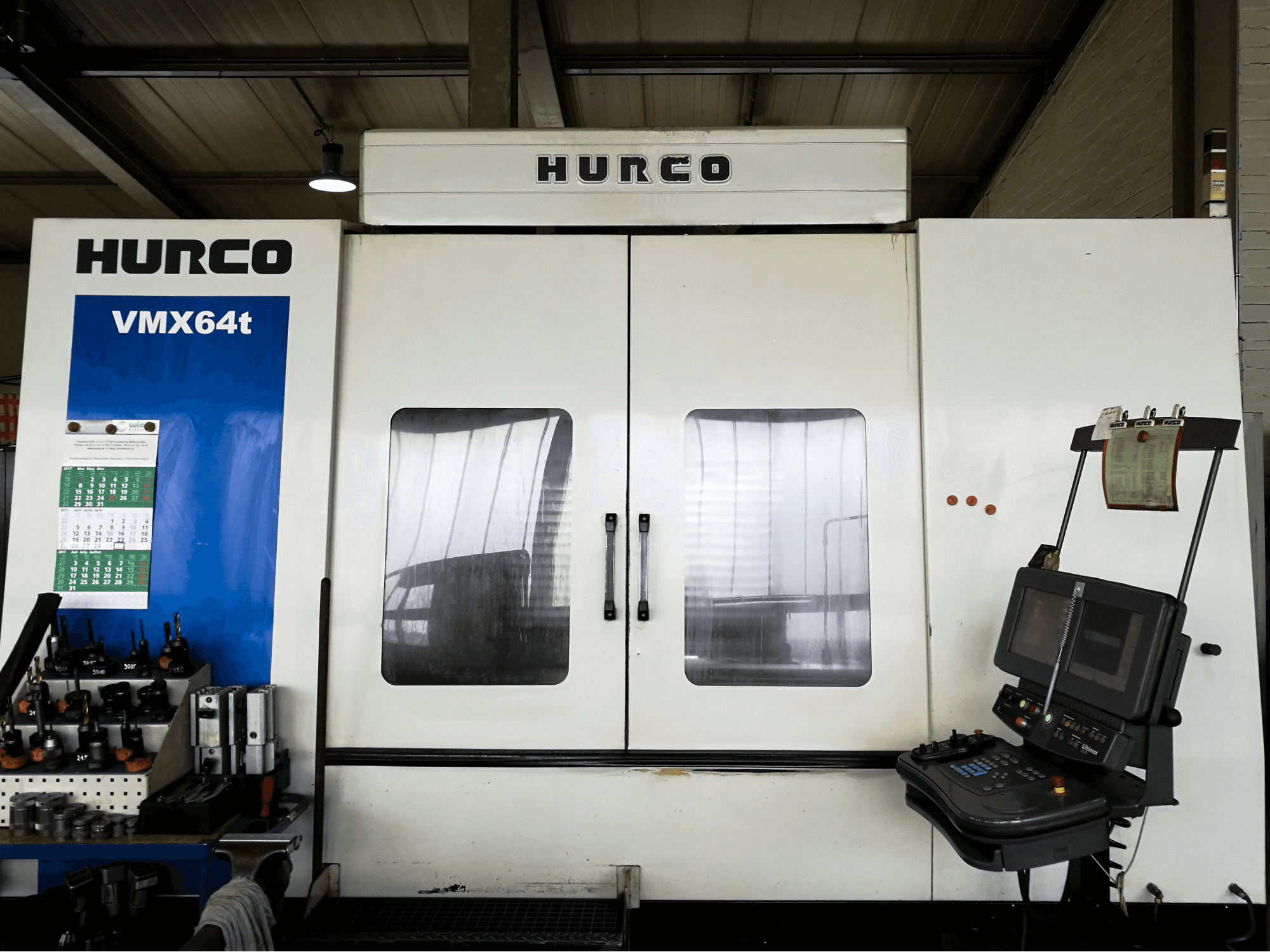 Radni prostor stroja Hurco VMX64/40T