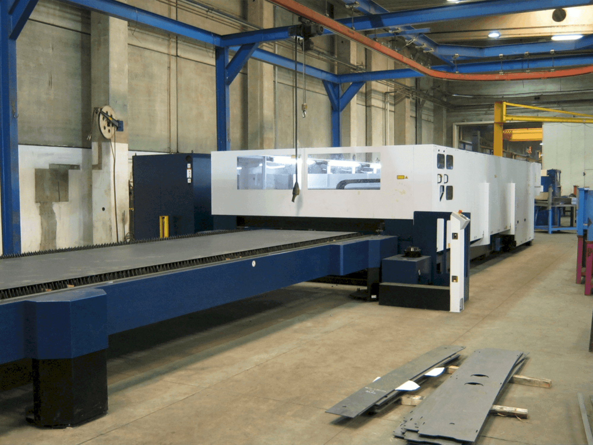 Prikaz stroja TRUMPF TruLaser 3060 sprijeda