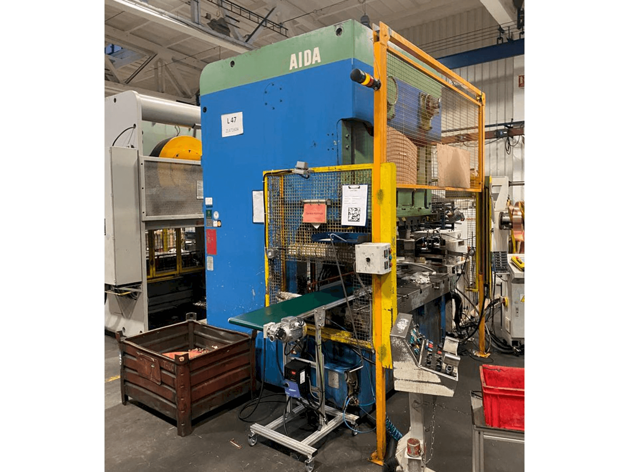 Prikaz stroja AIDA NC2-1600 (2) sprijeda